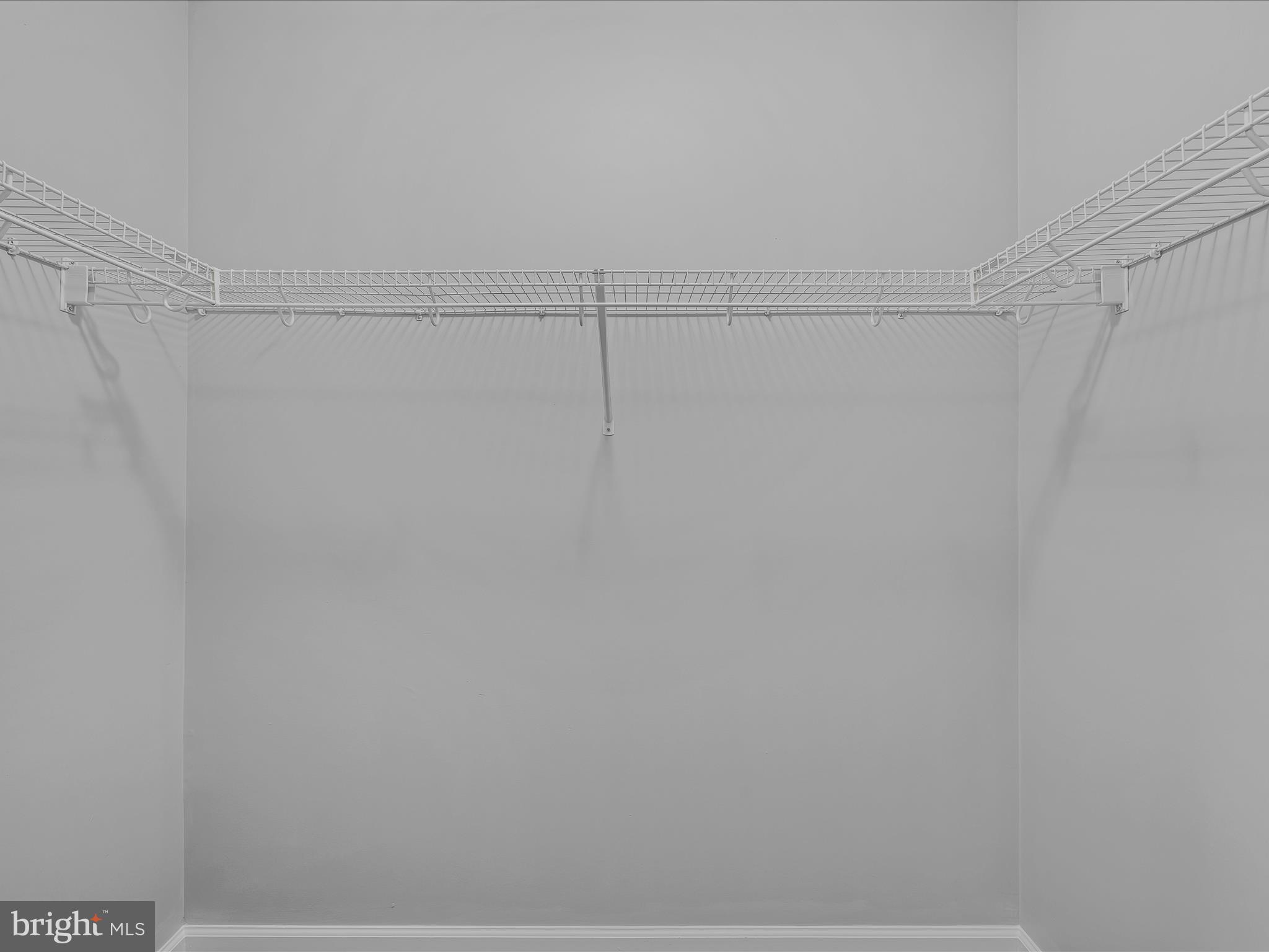 INWOOD VILLAGE - Residential