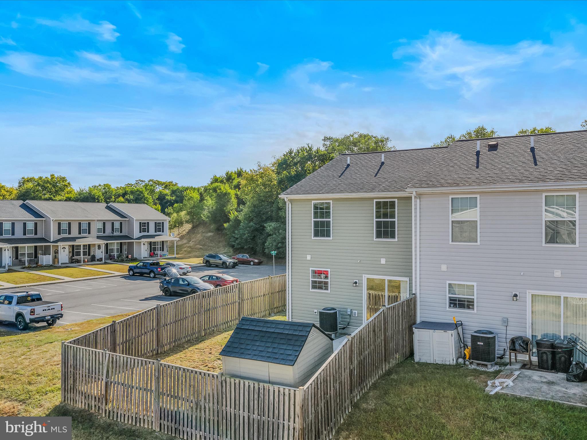 INWOOD VILLAGE - Residential