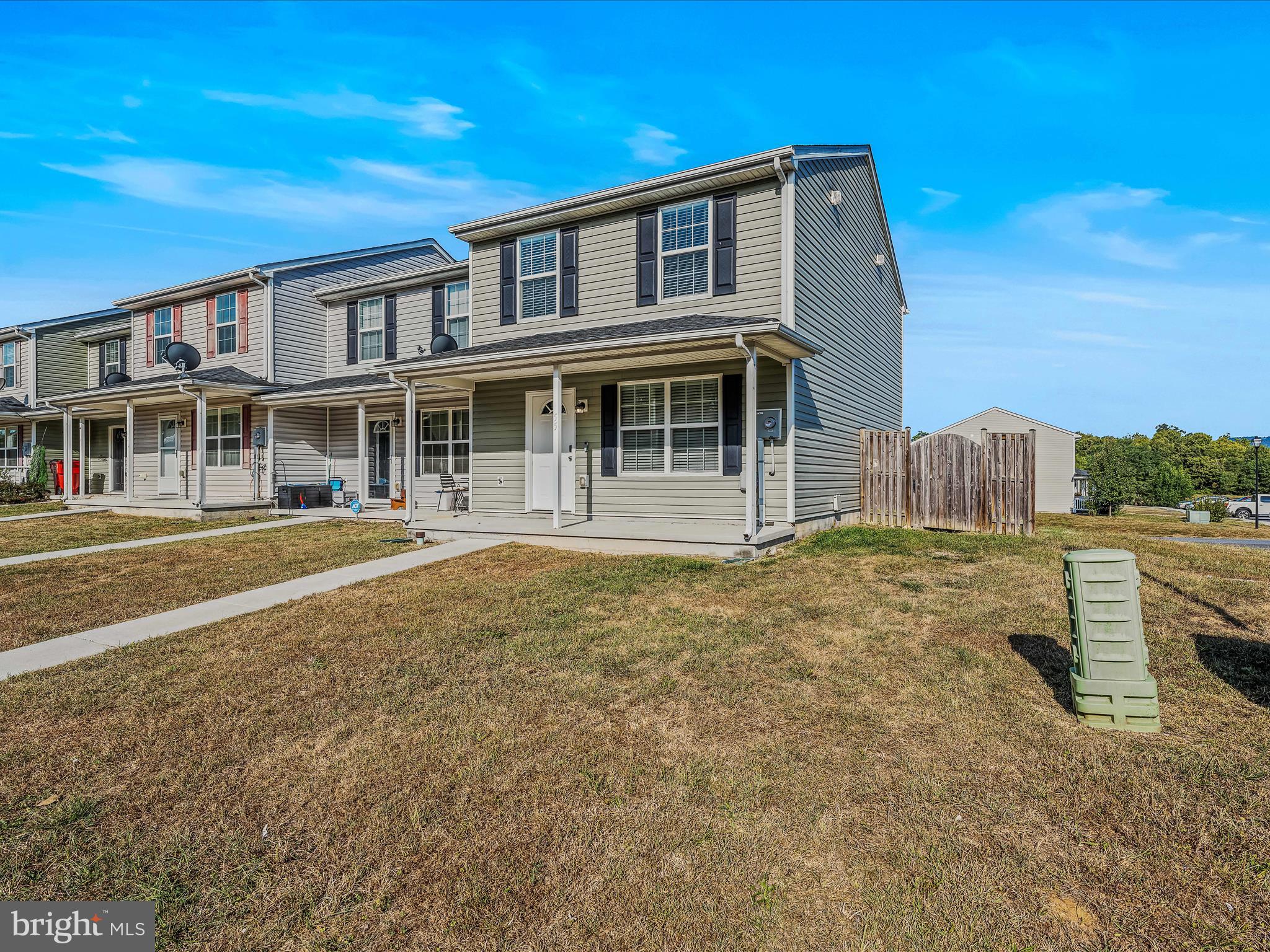 INWOOD VILLAGE - Residential