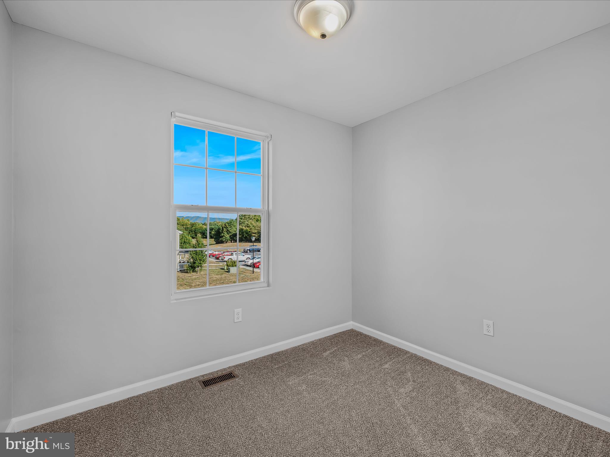 INWOOD VILLAGE - Residential