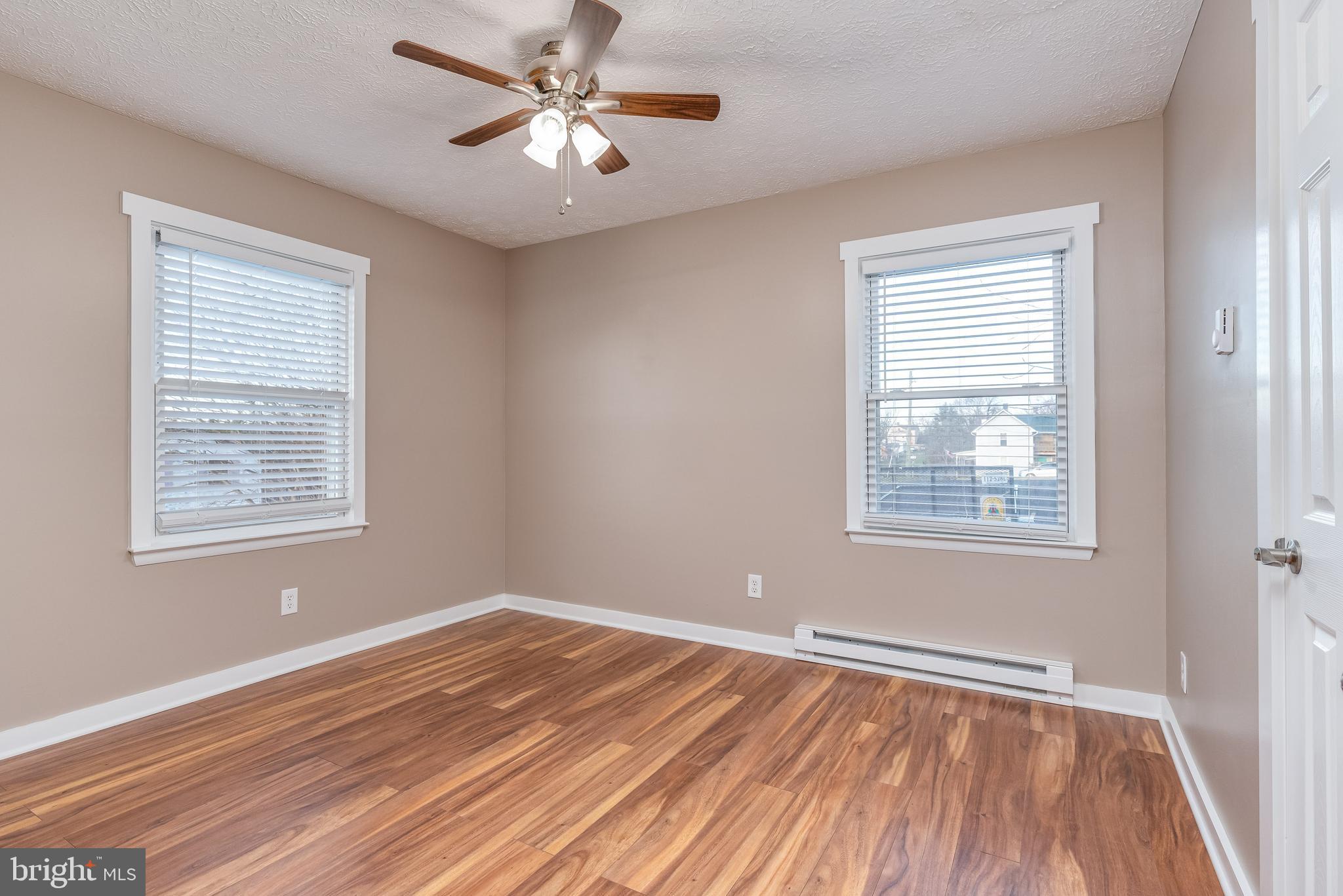 MIDDLETOWN - Residential Lease