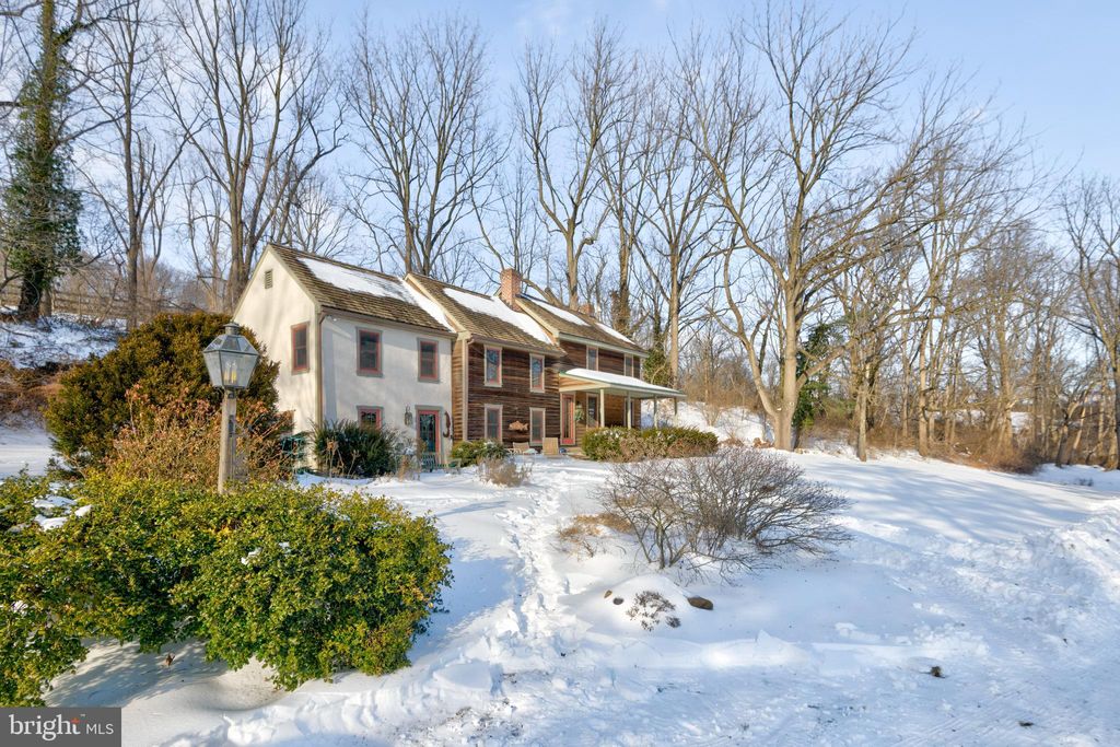 Photo of 196 Hideaway Drive, QUARRYVILLE, PA 17566 (MLS # PALA2082486)