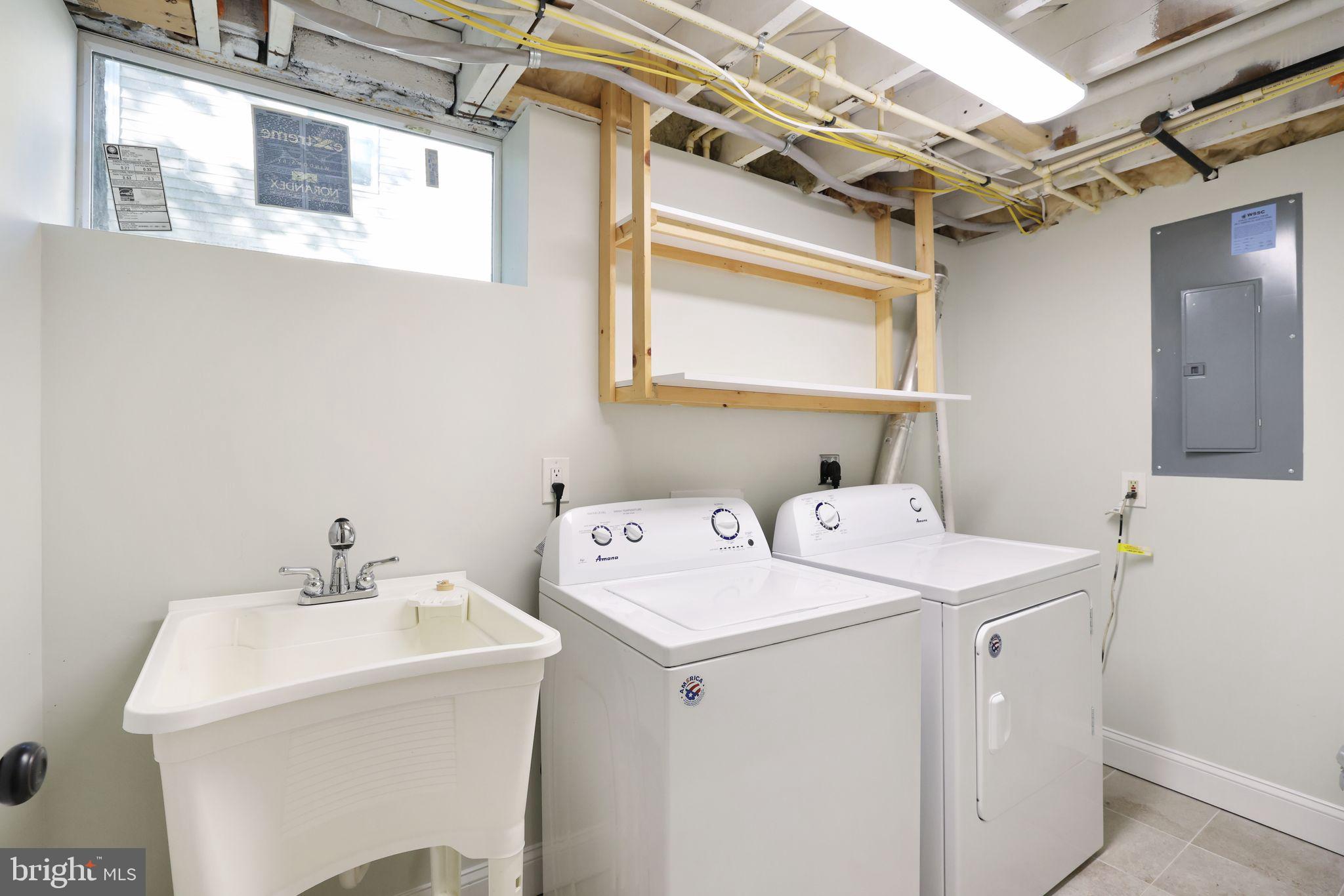 HYATTSVILLE HILLS - Residential