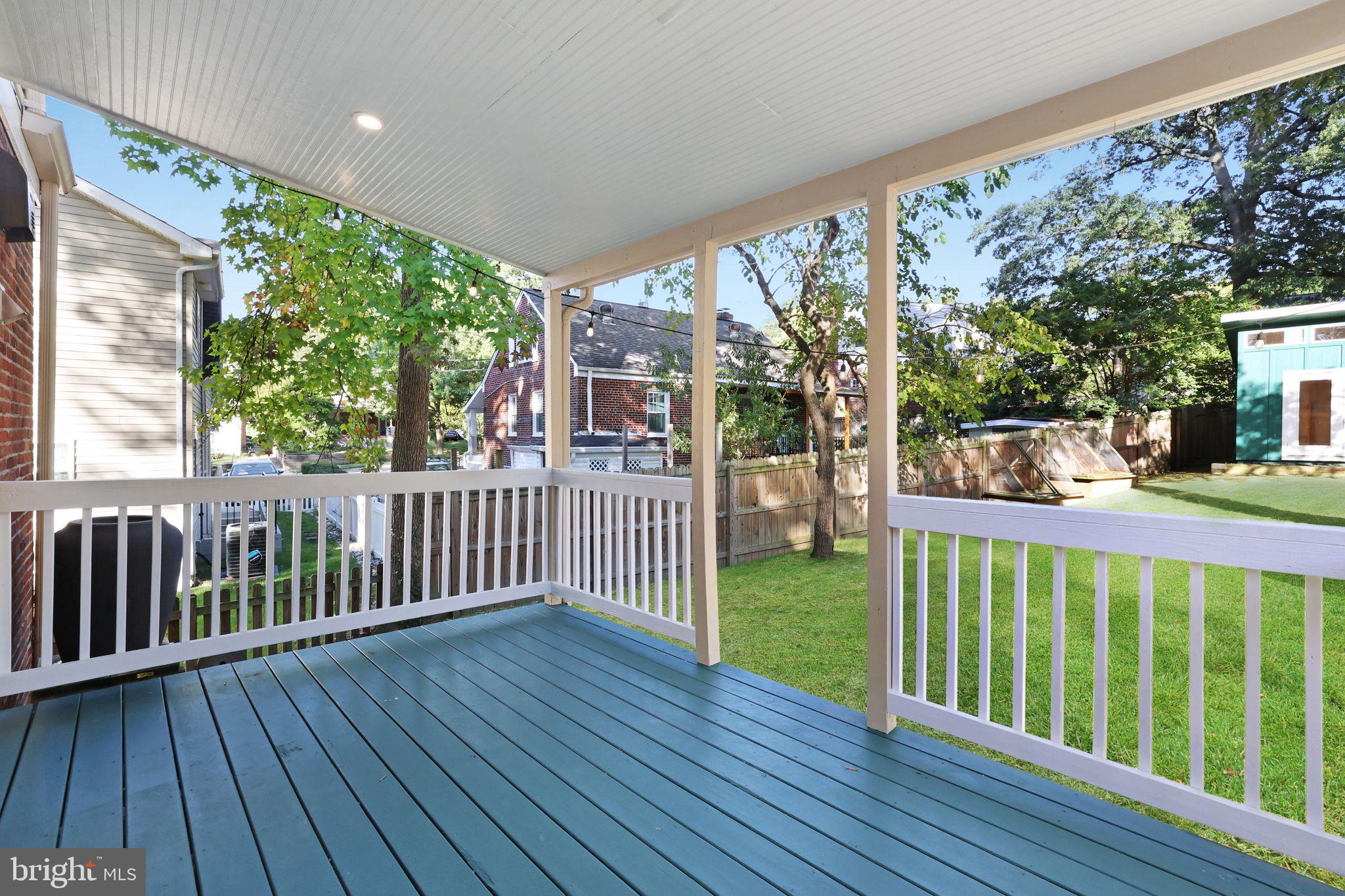 HYATTSVILLE HILLS - Residential