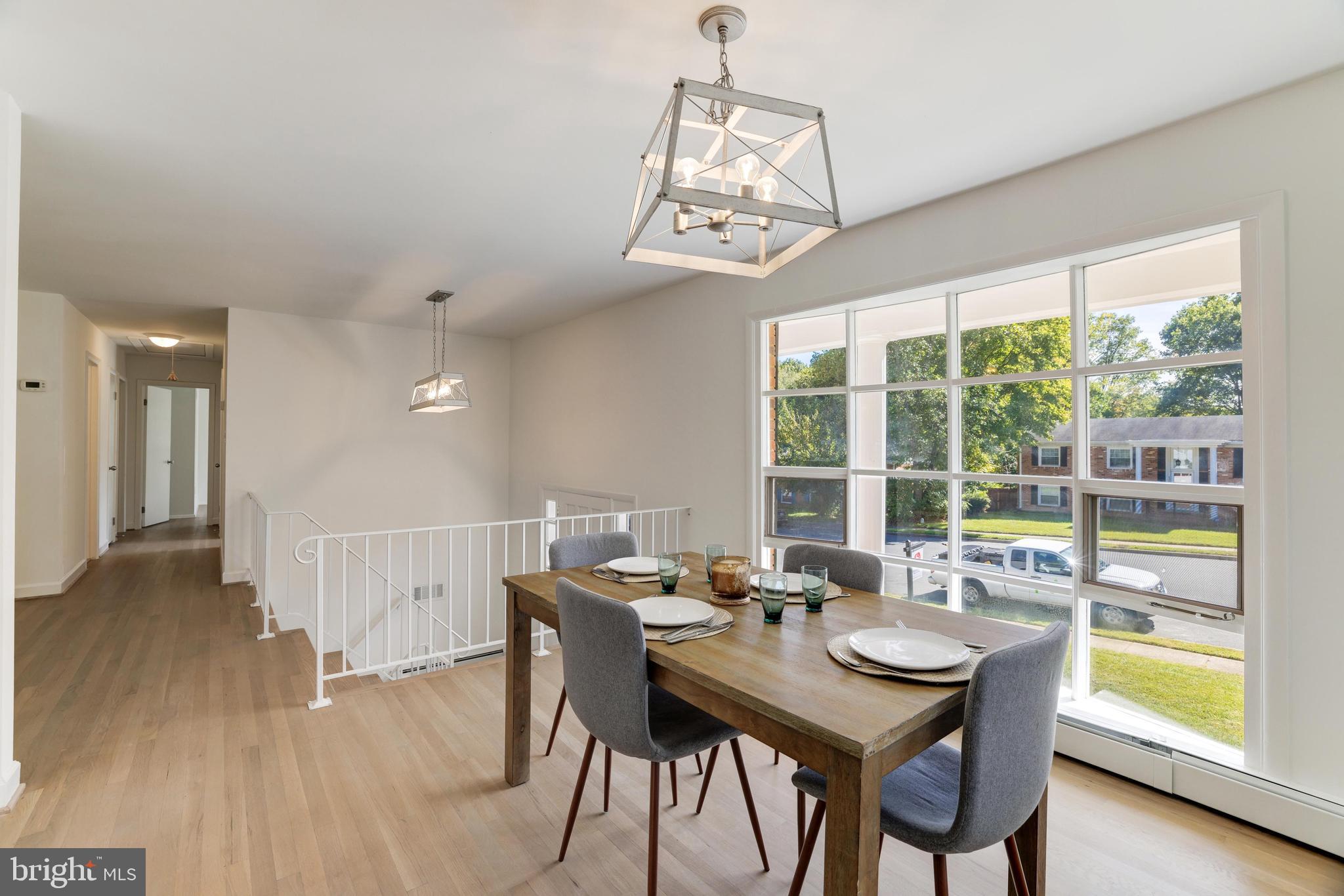 DALE CITY - Residential