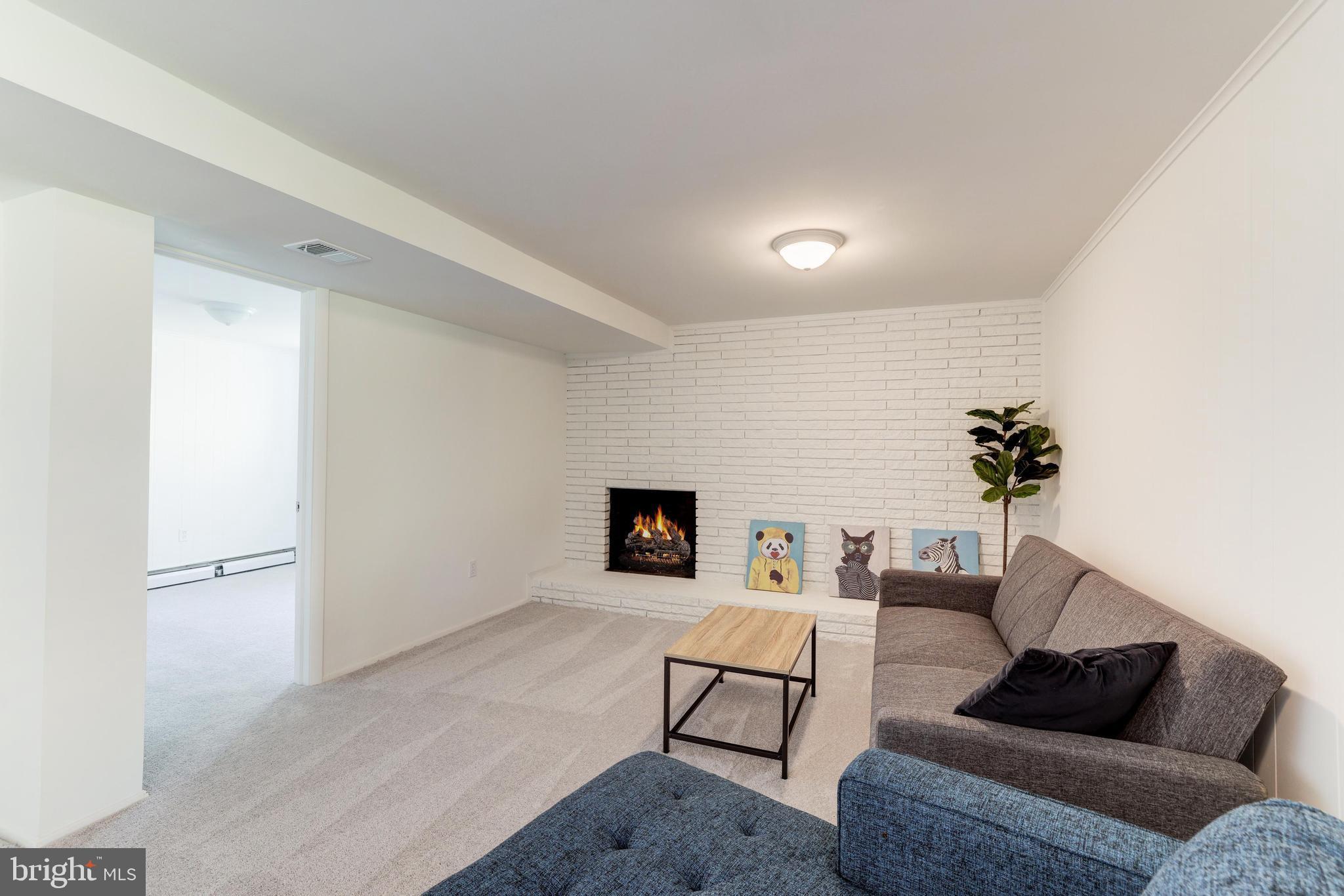 DALE CITY - Residential