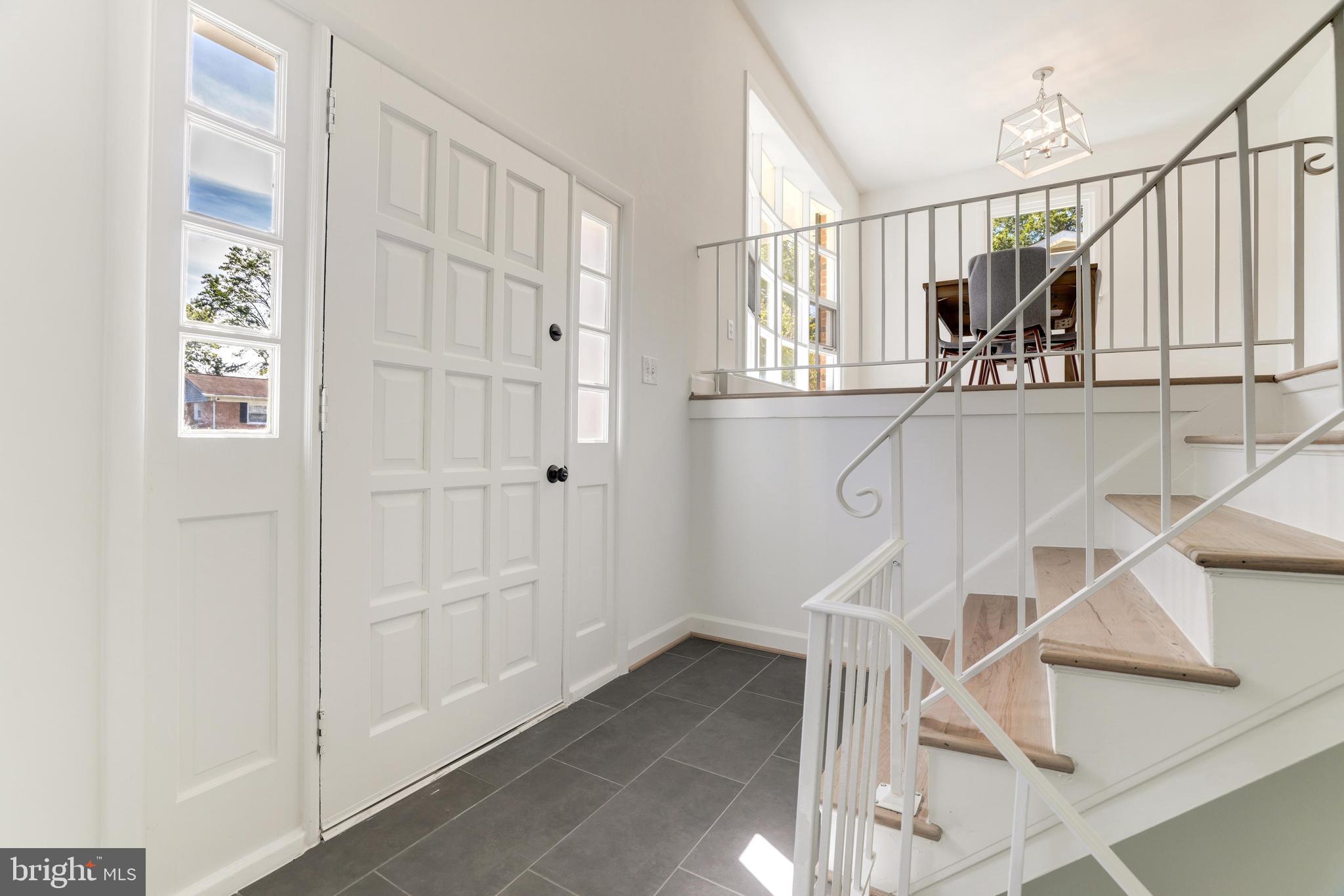 DALE CITY - Residential