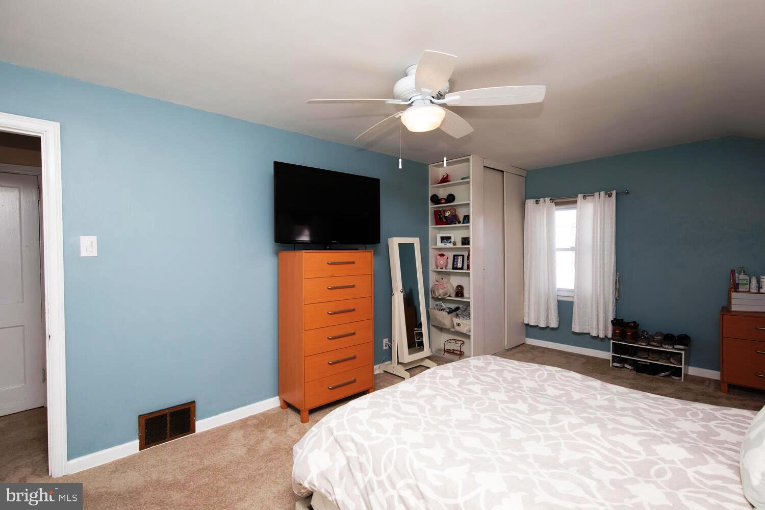 WILLOW GROVE - Residential