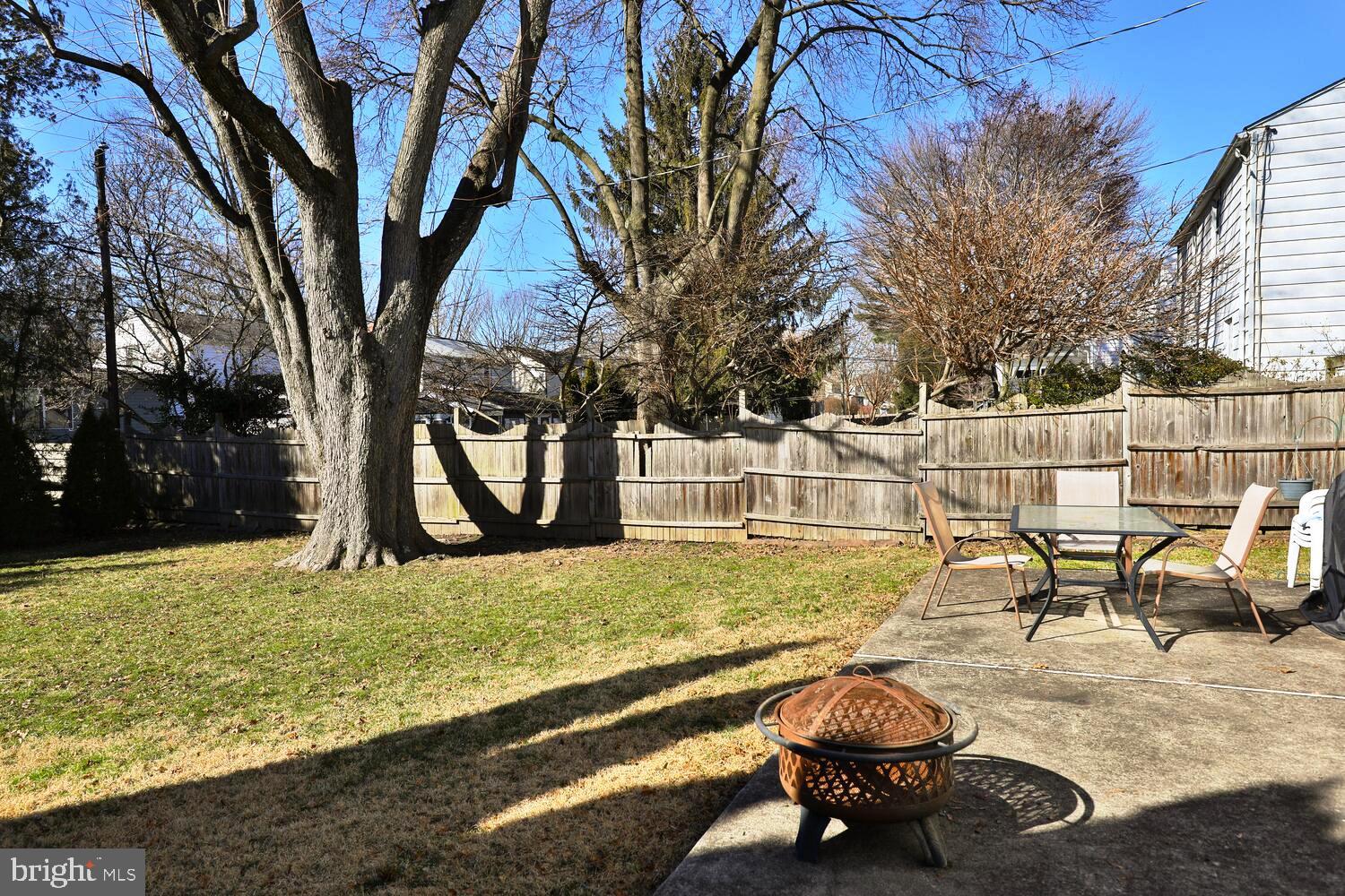 WILLOW GROVE - Residential