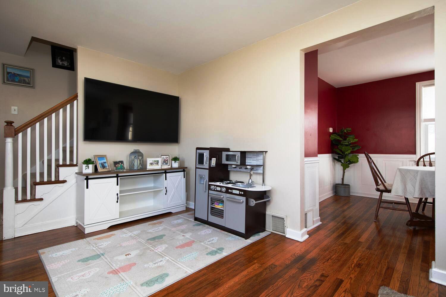 WILLOW GROVE - Residential