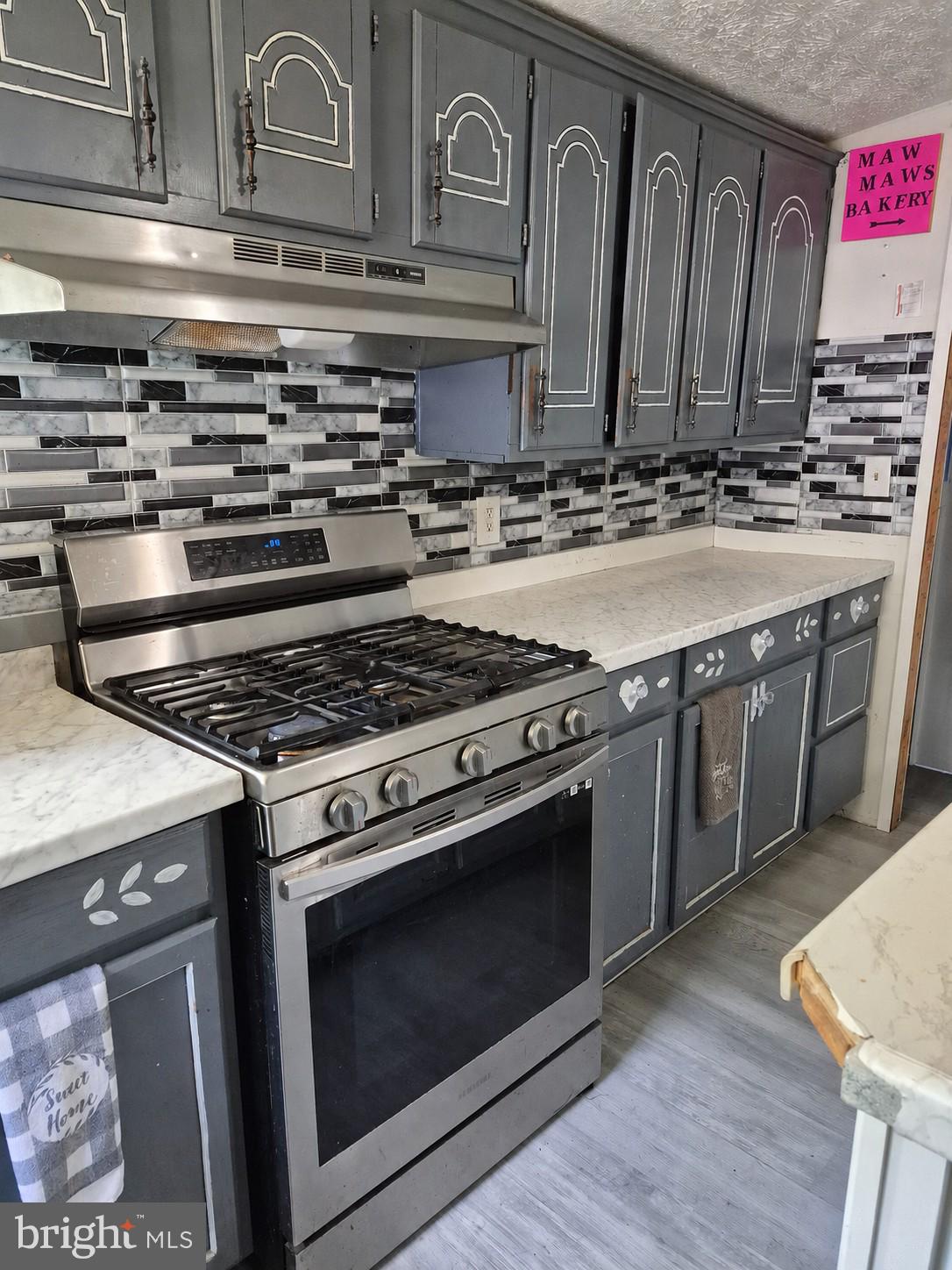 23011 NEWTOWNE NECK ROAD