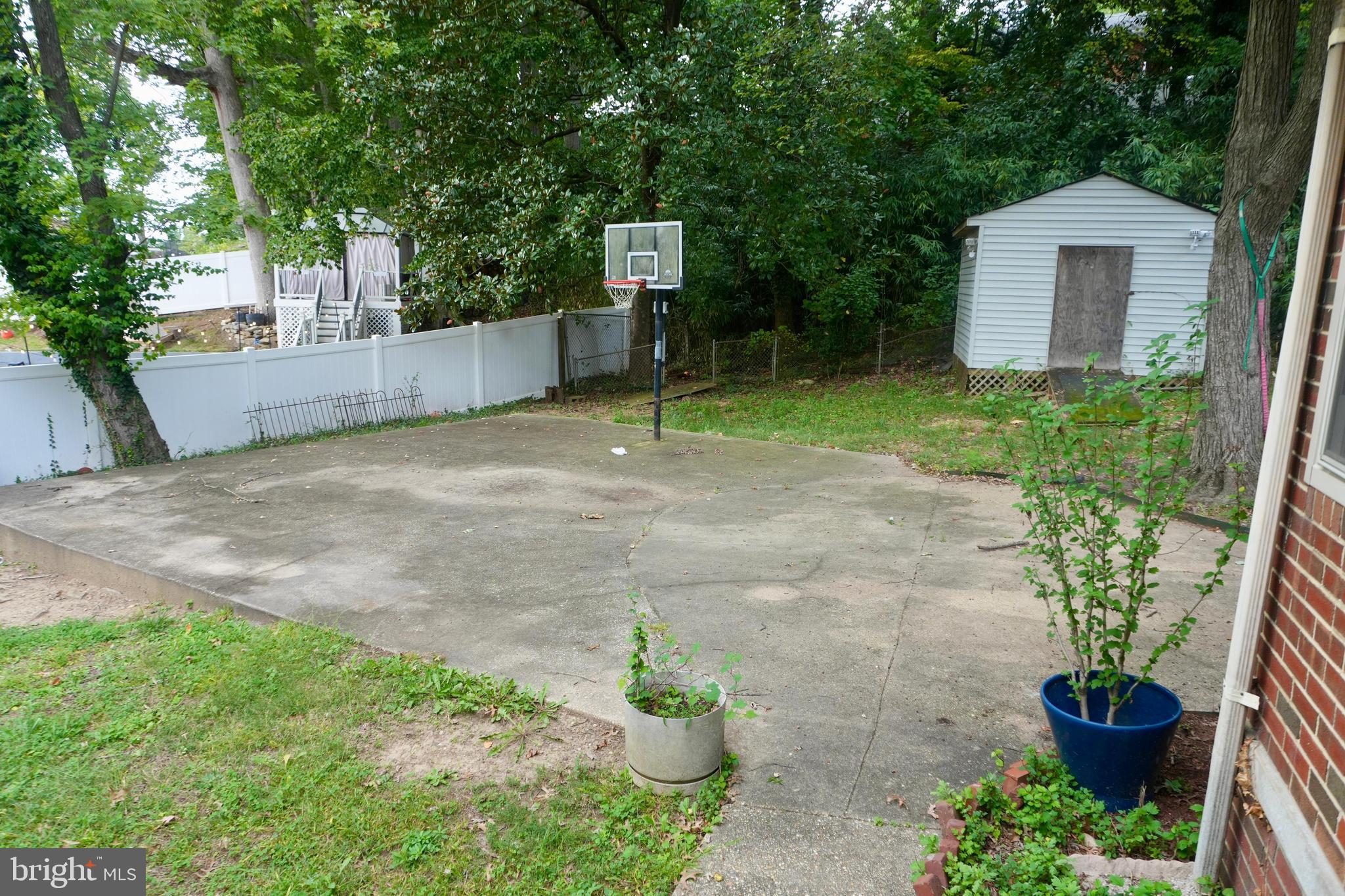 HILLCREST HEIGHTS - Residential