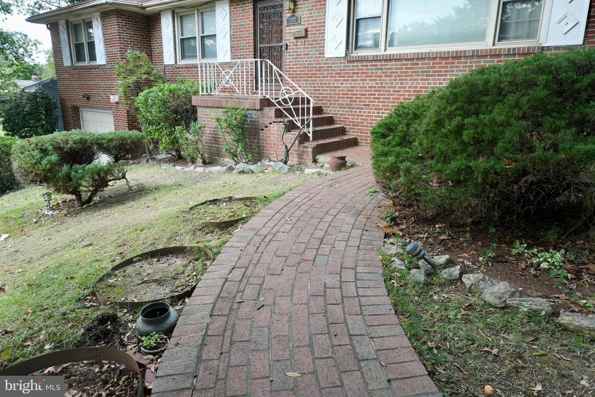 HILLCREST HEIGHTS - Residential