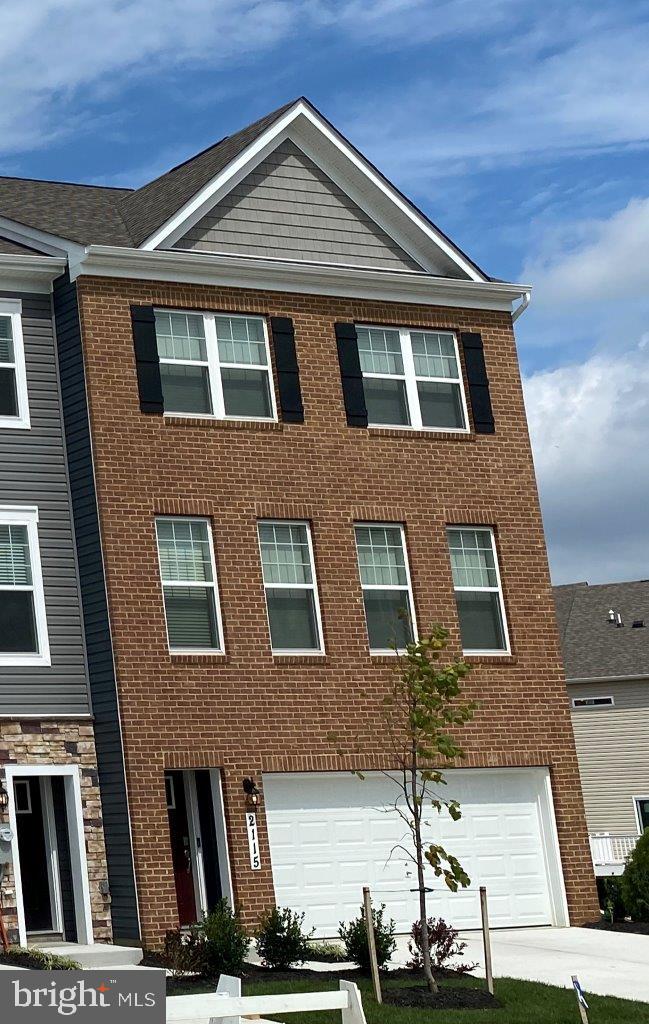 WOODMORE OVERLOOK - Residential