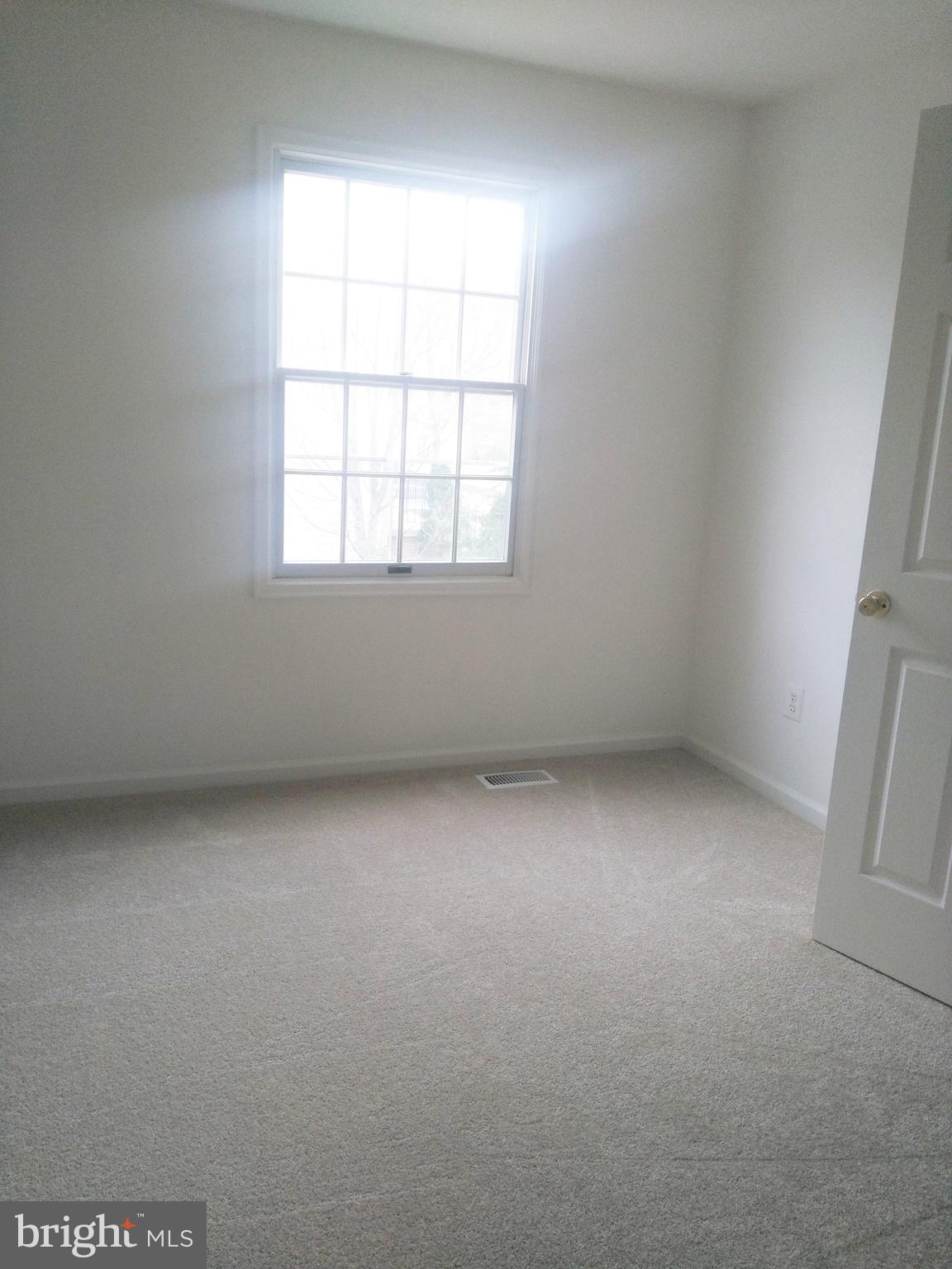 WOODSTONE - Residential Lease