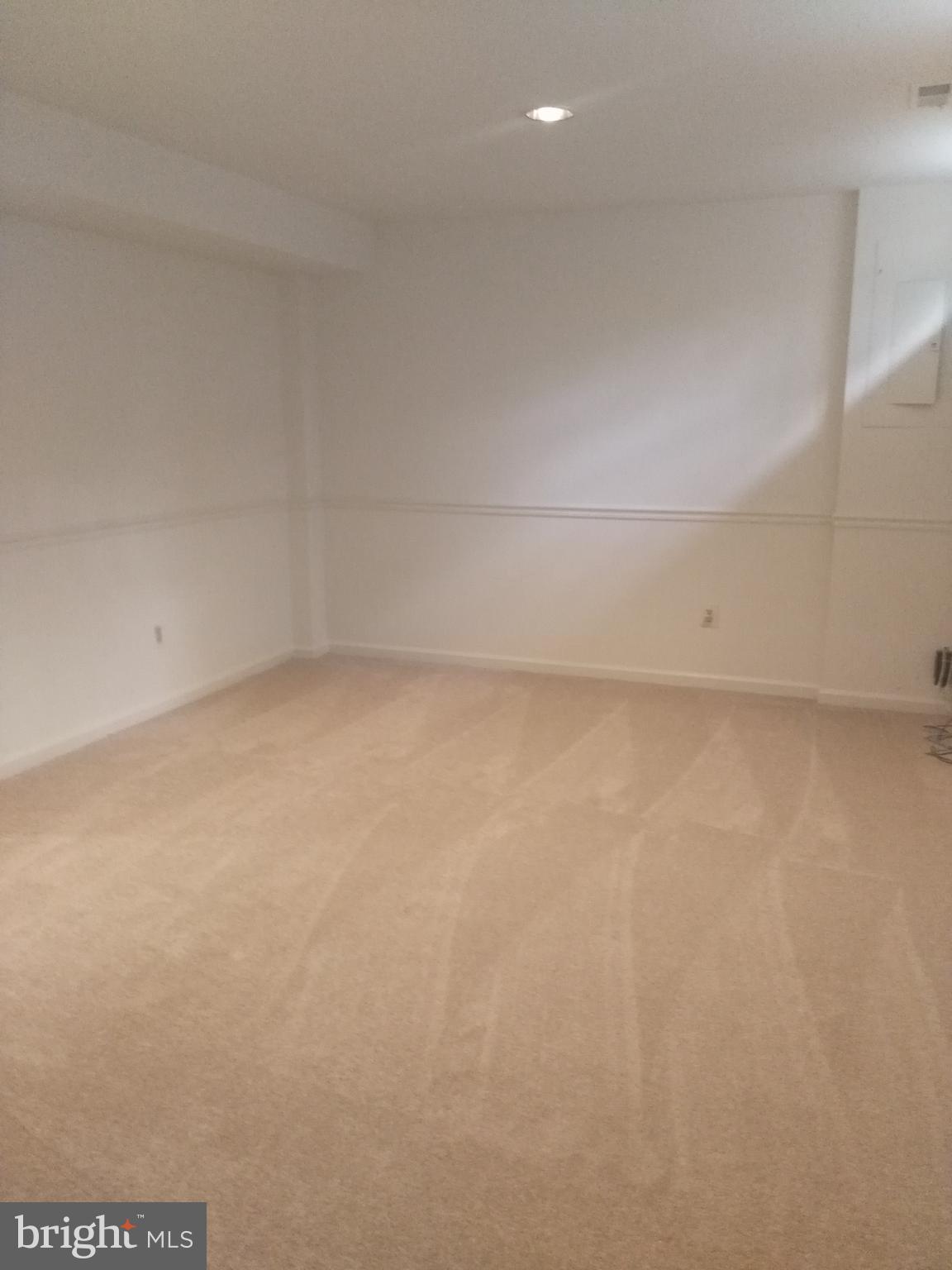 WOODSTONE - Residential Lease