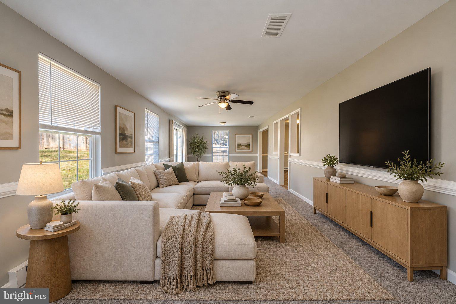 1537 HAVILLAND PLACE