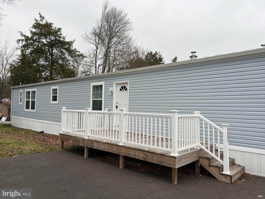 Photo of 507 Maple Drive, GREEN LANE, PA 18054 (MLS # PAMC2162358)