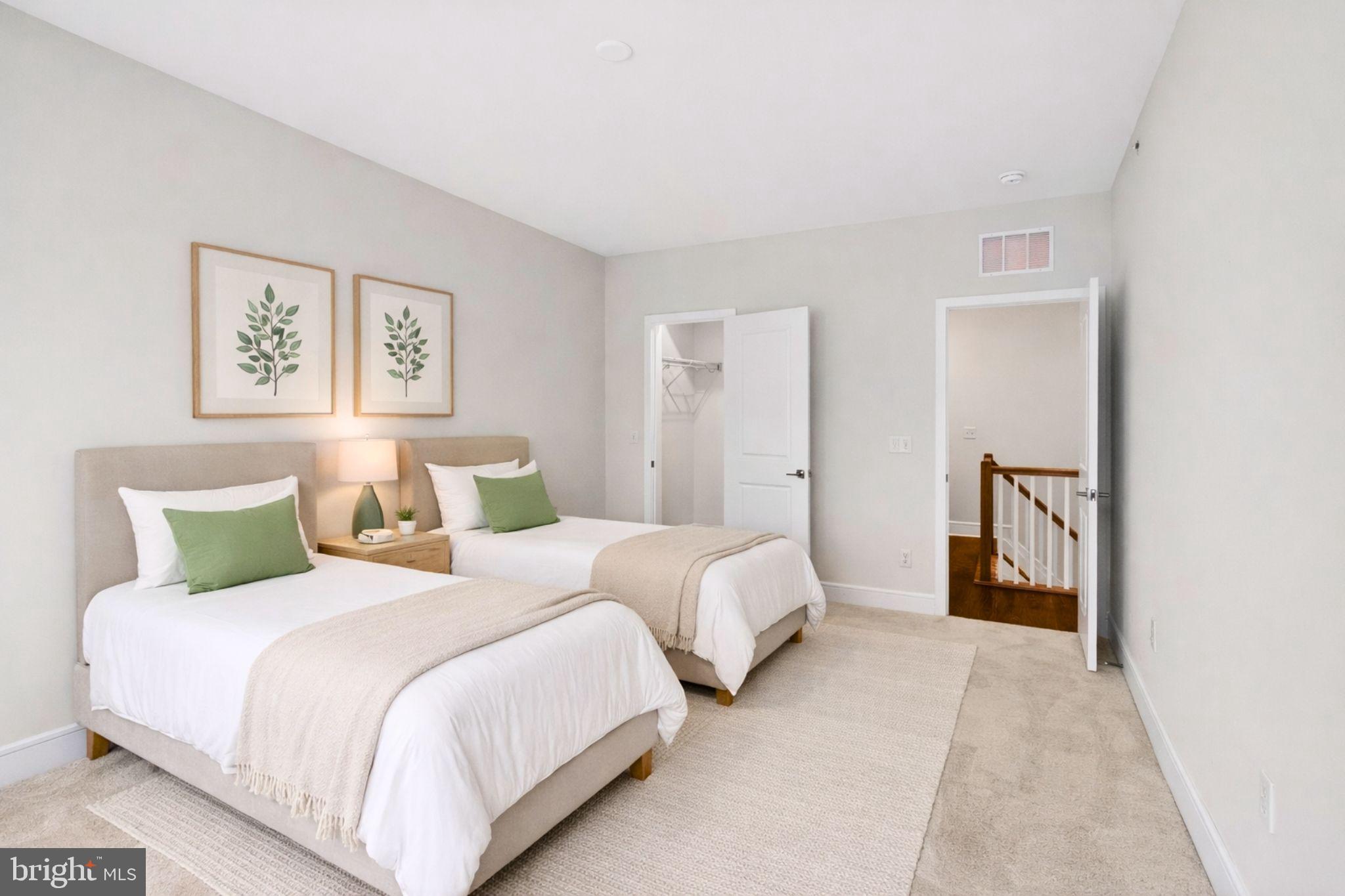 DEMOTT & SILVER - Residential