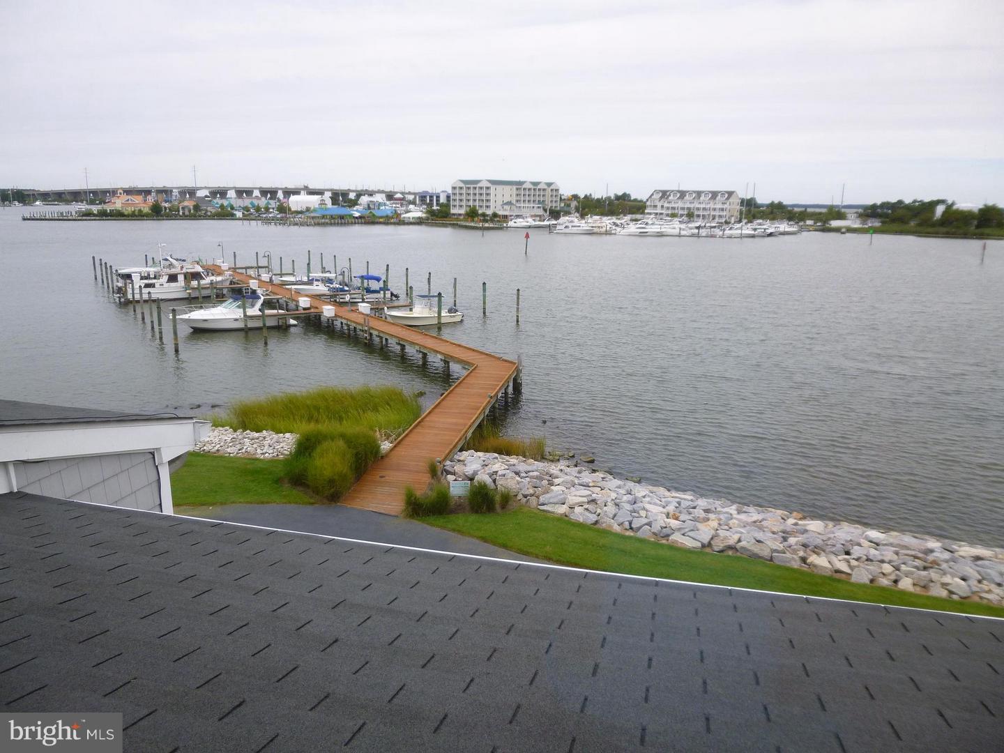 OYSTER COVE - Residential Lease