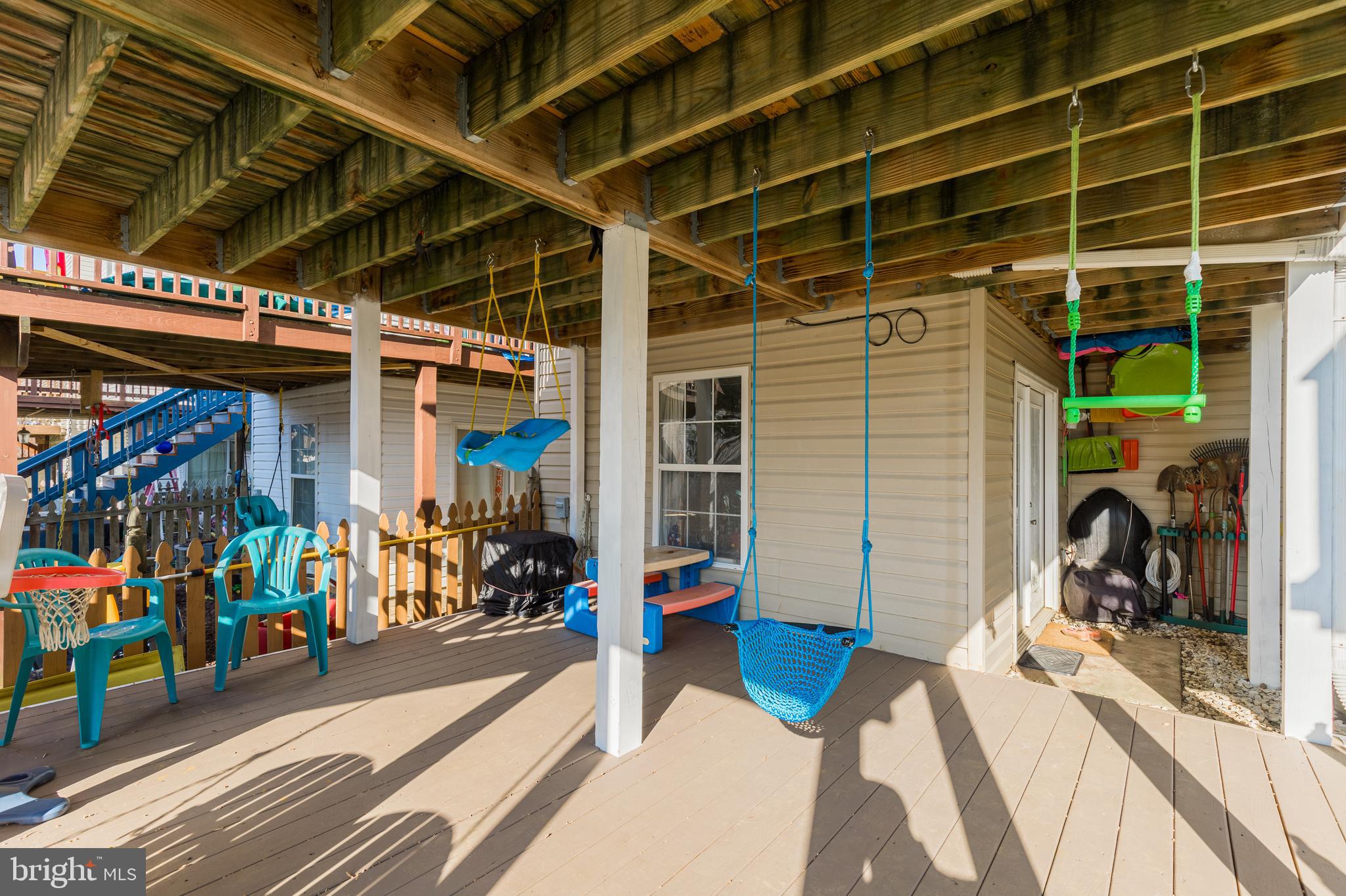 WINTERS RUN MANOR - Residential