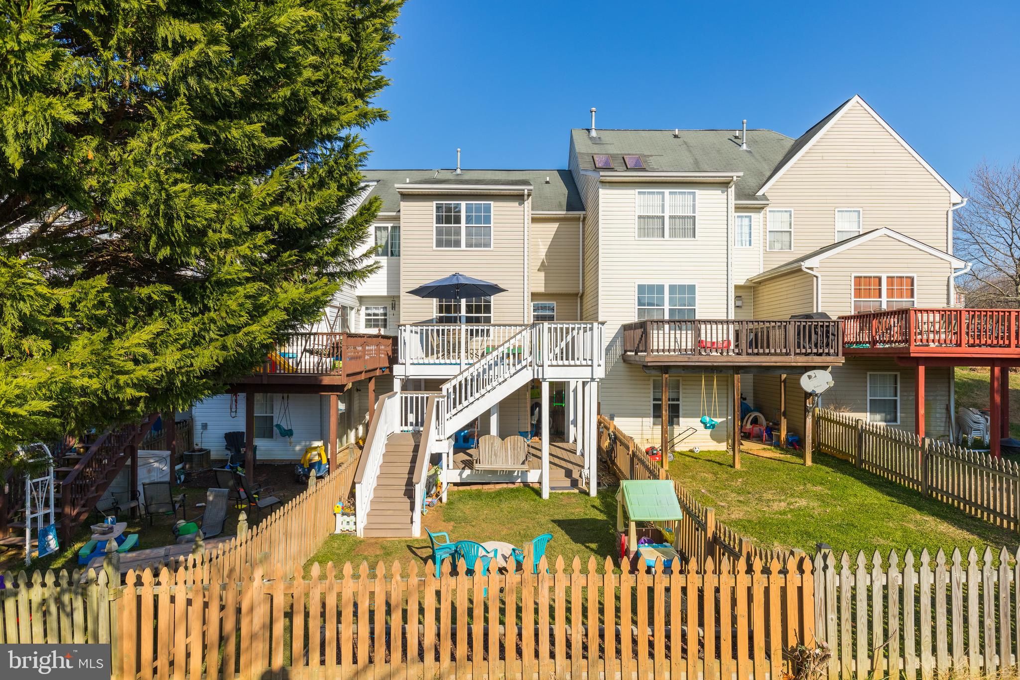 WINTERS RUN MANOR - Residential