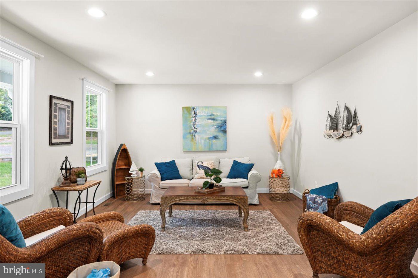 LAKE OF THE WOODS - Residential