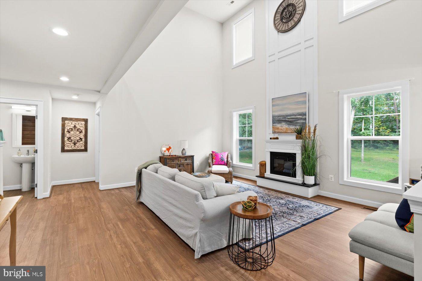 LAKE OF THE WOODS - Residential