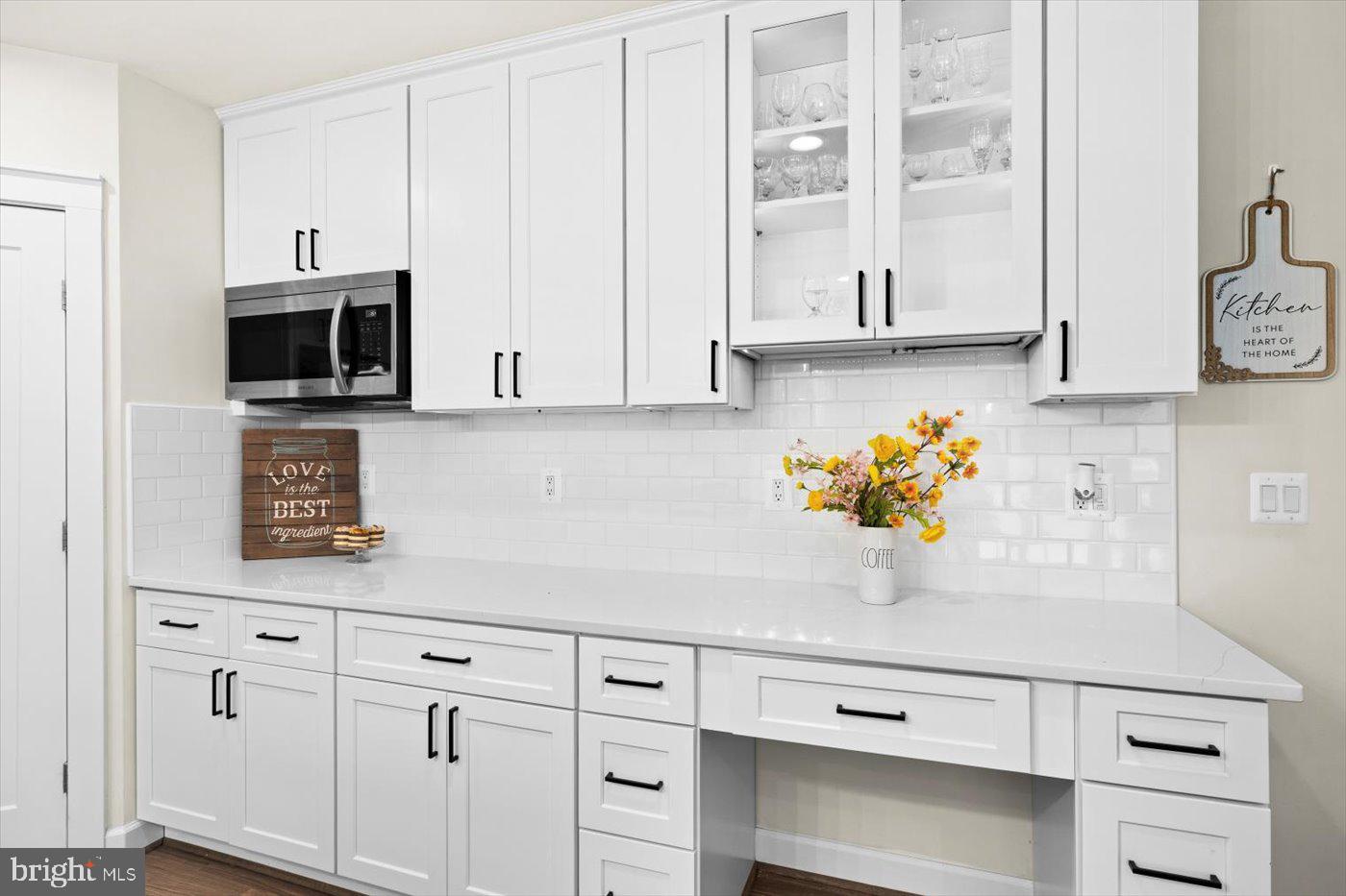 LAKE OF THE WOODS - Residential