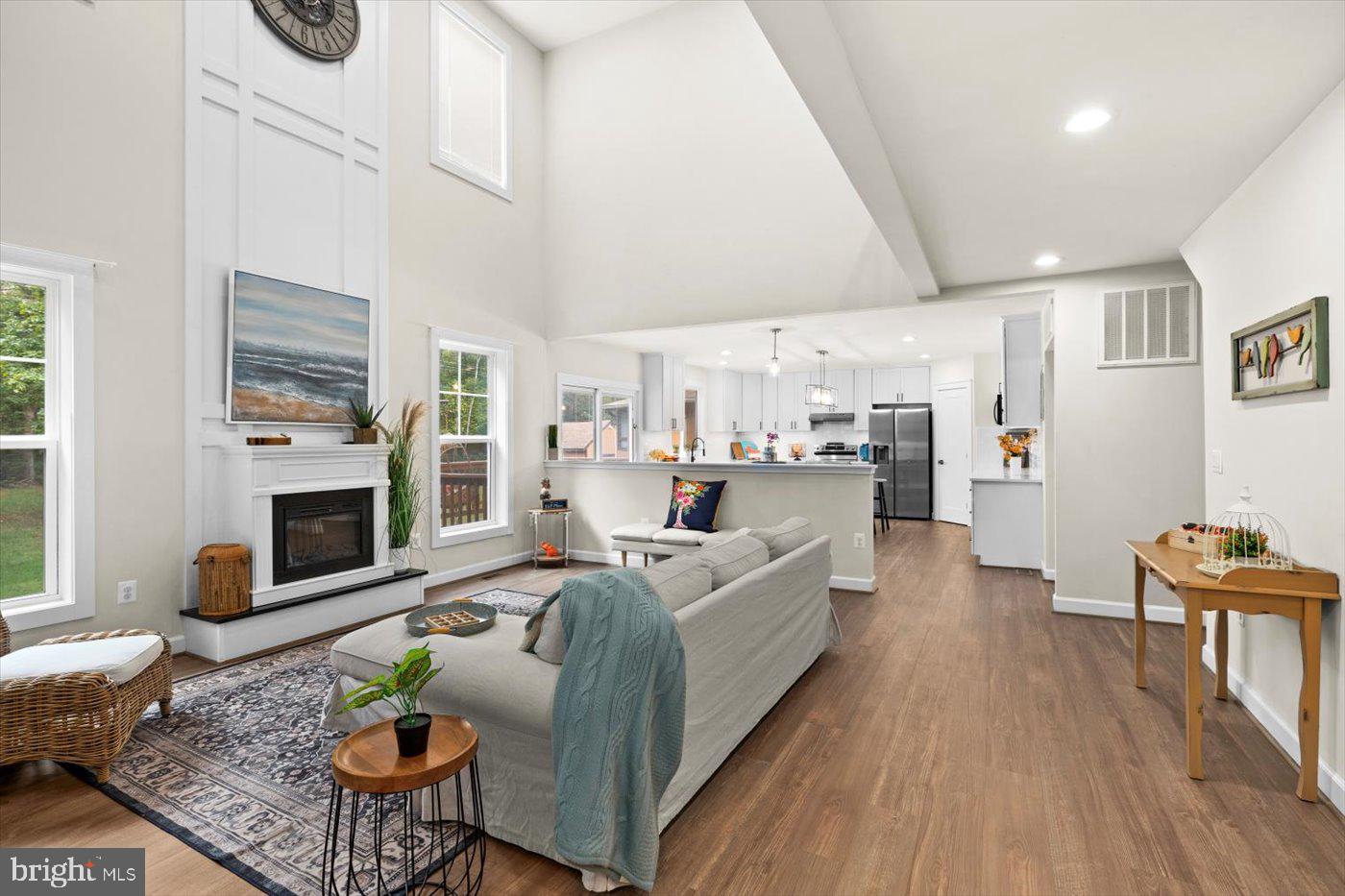 LAKE OF THE WOODS - Residential