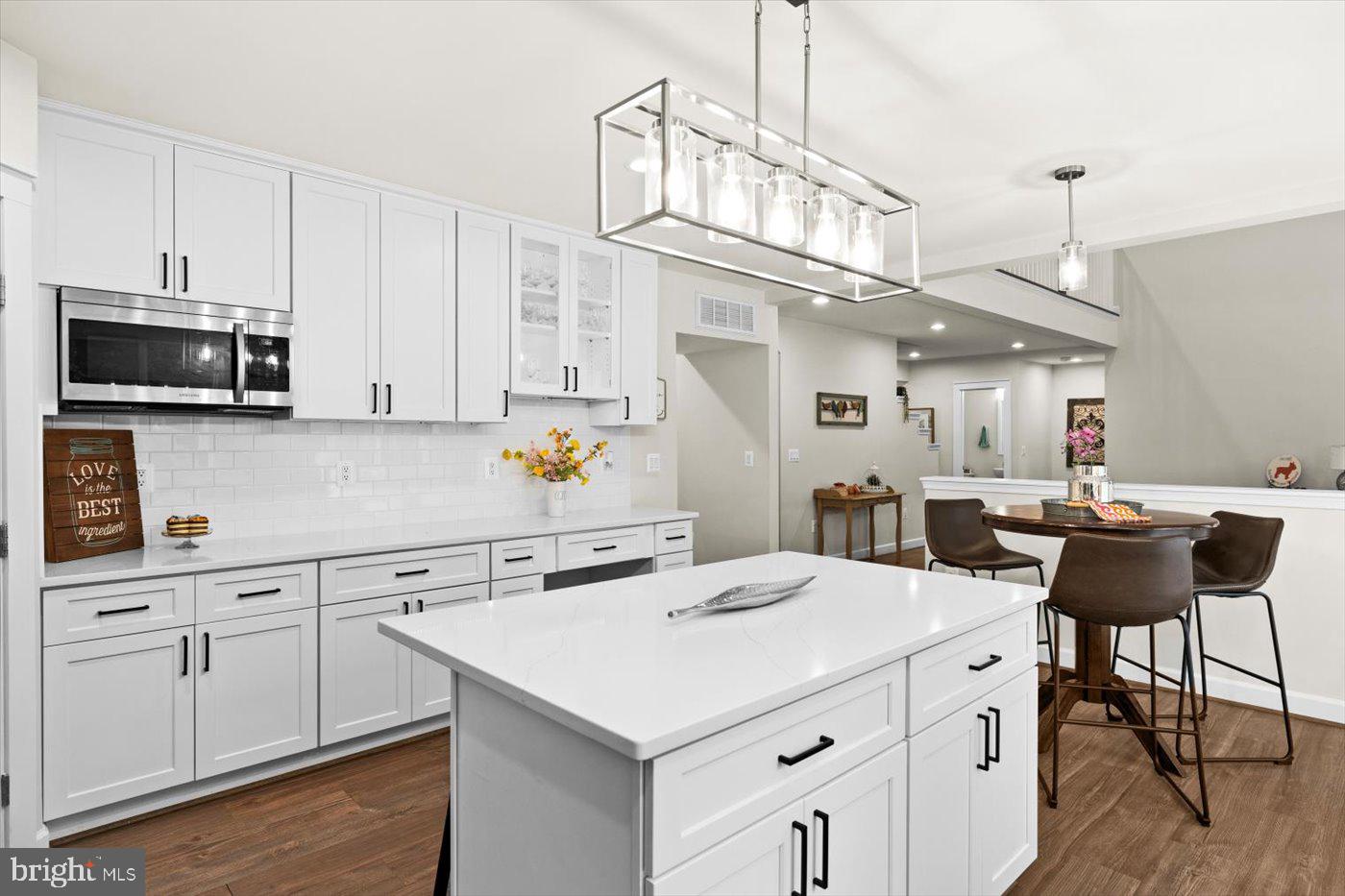 LAKE OF THE WOODS - Residential