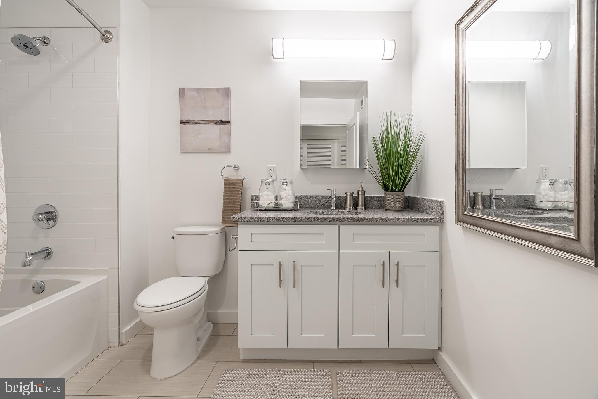 OLD CITY - Residential Lease