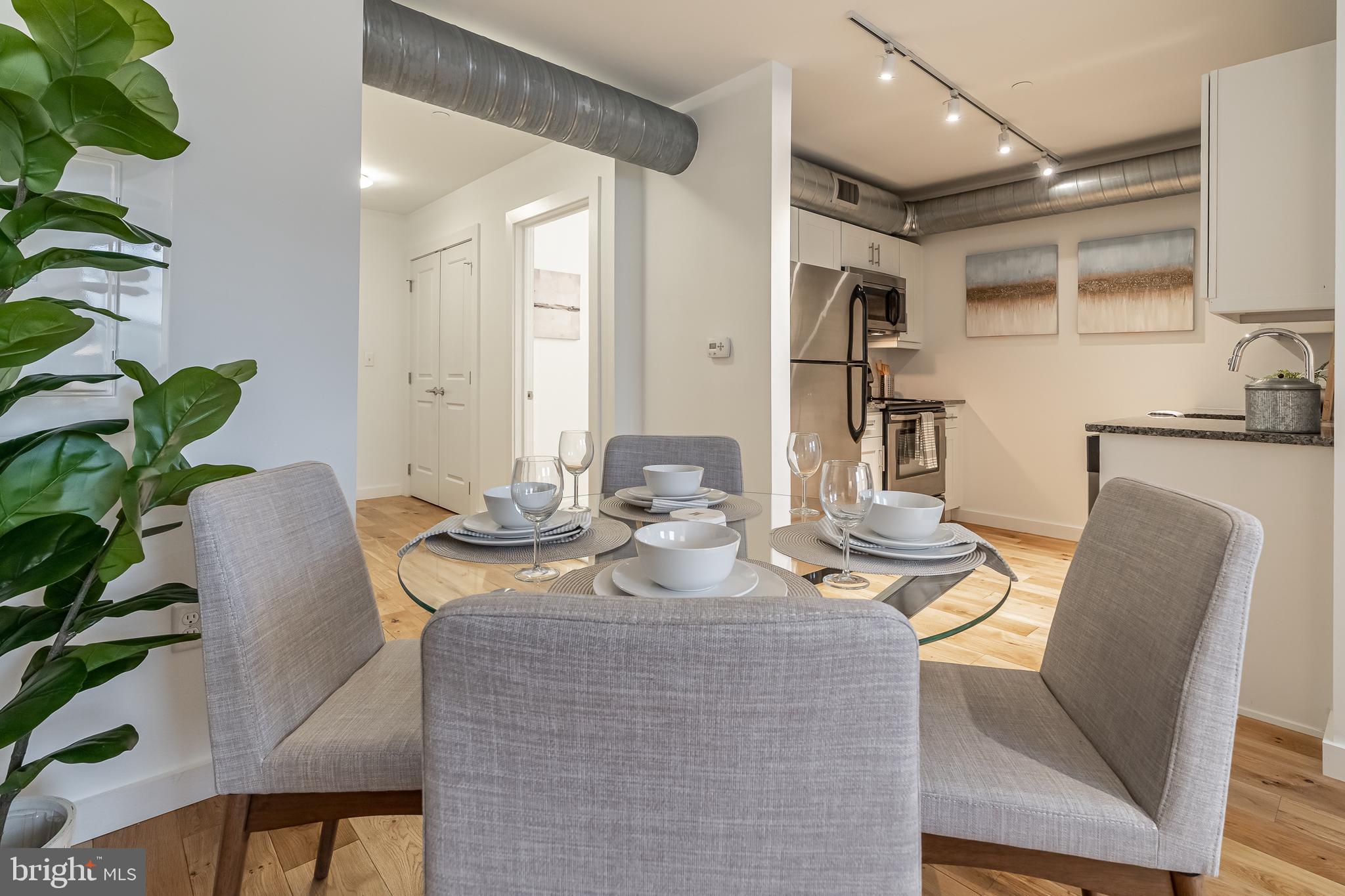 OLD CITY - Residential Lease