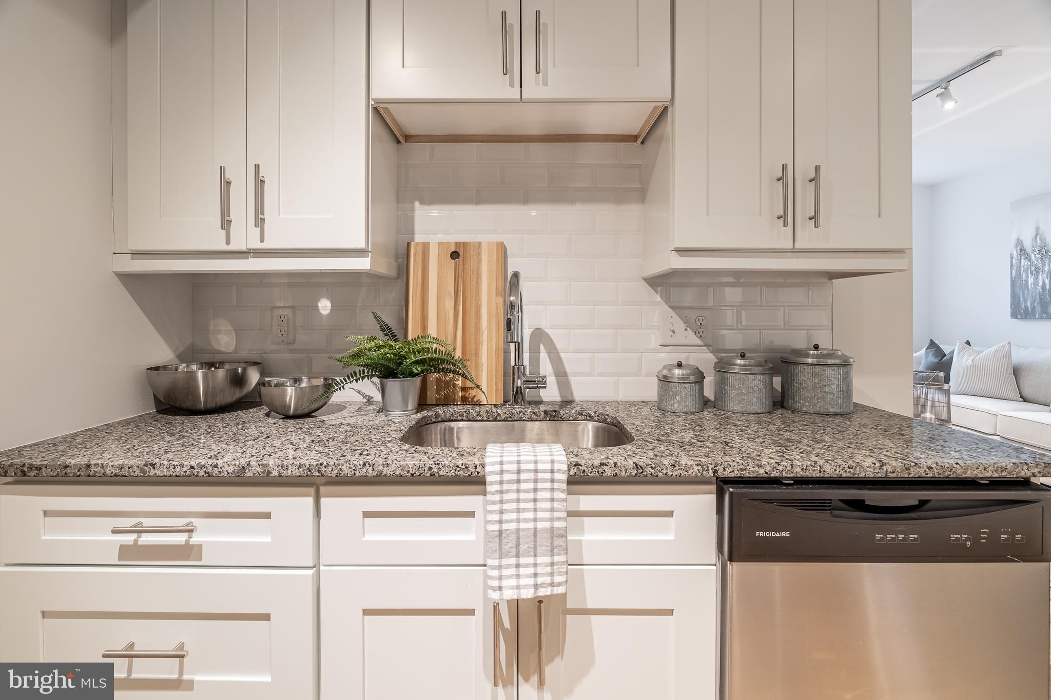 OLD CITY - Residential Lease