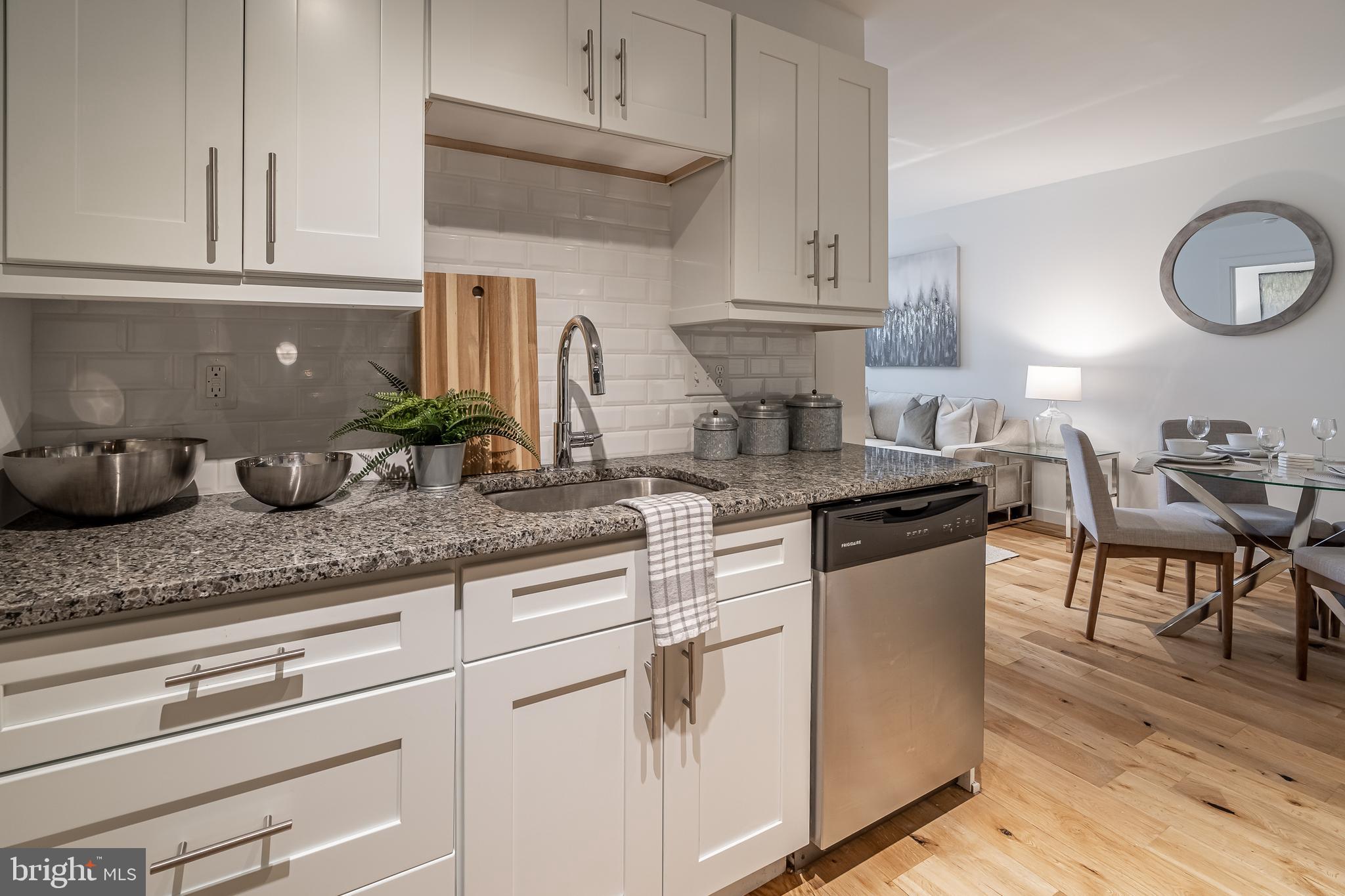 OLD CITY - Residential Lease