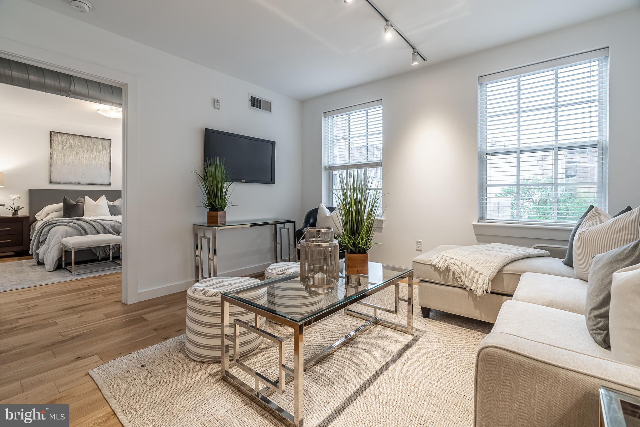 OLD CITY - Residential Lease