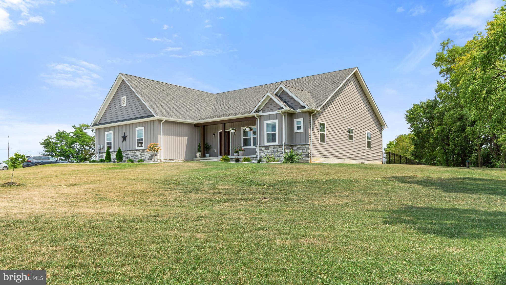 8638 REGAL DRIVE