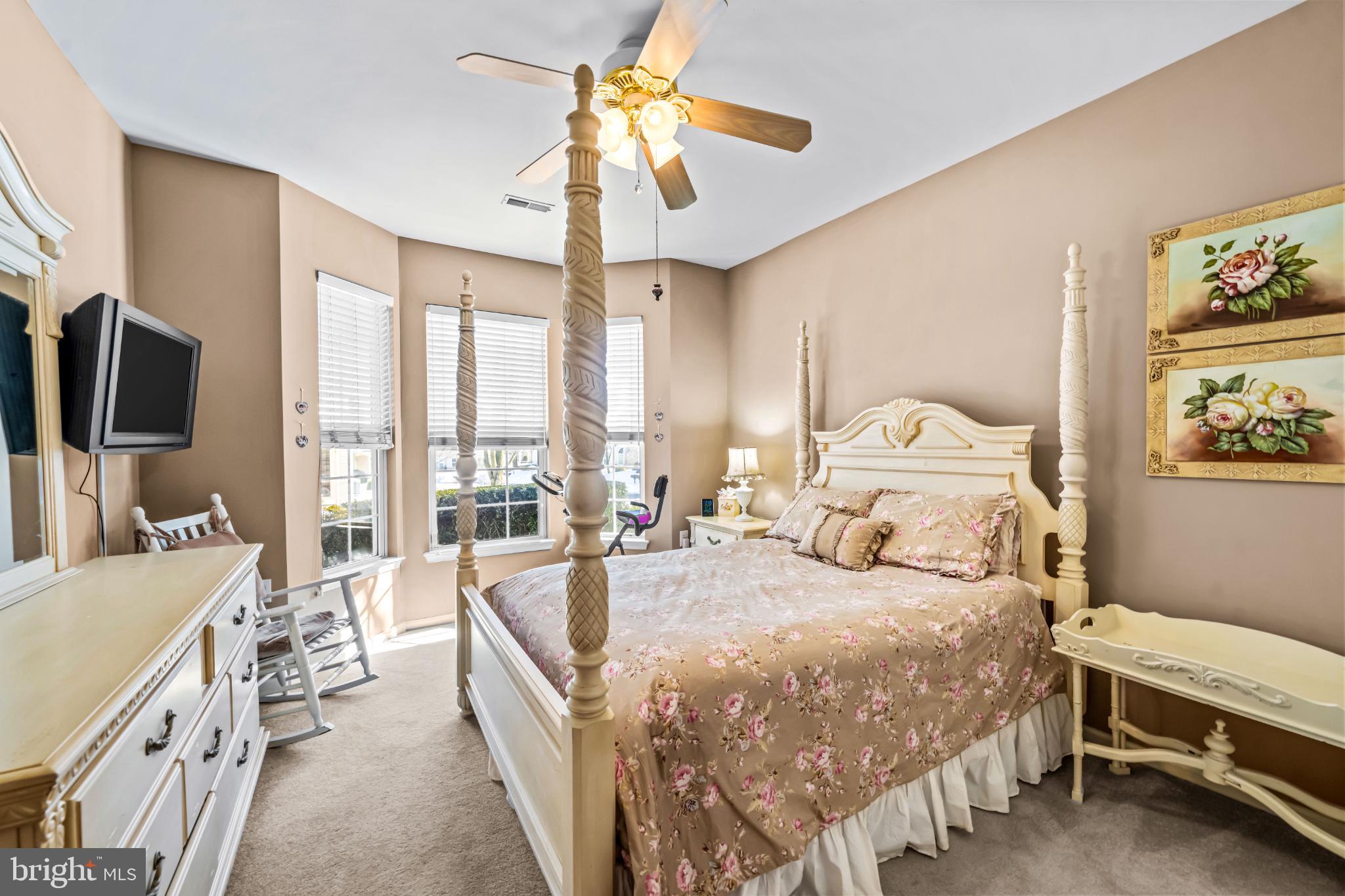 VILLAS AT FIVE PONDS - Residential