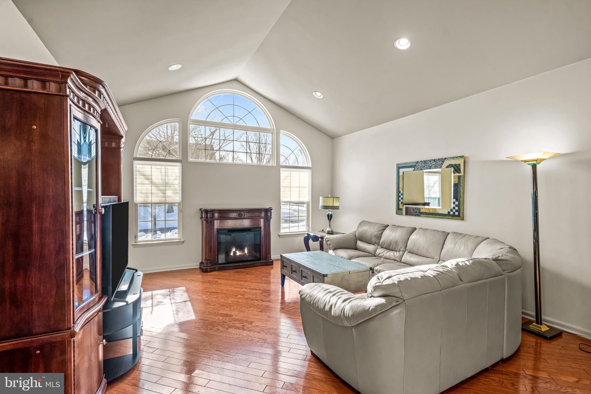 VILLAS AT FIVE PONDS - Residential