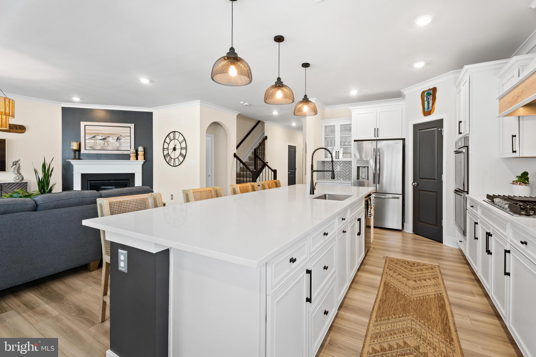 31535 DEEP POND LANE