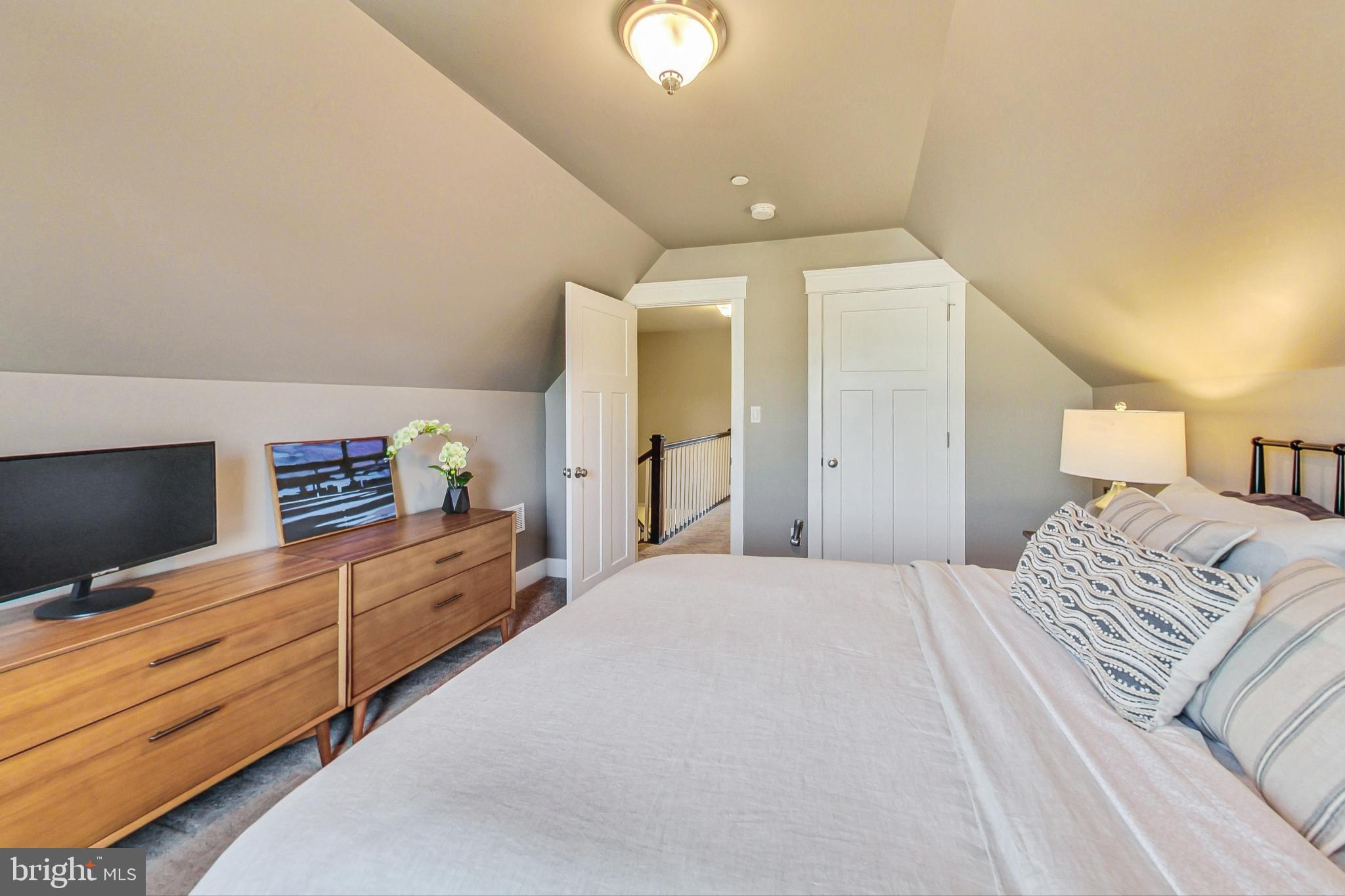 DOWNTOWN FREDERICK - Residential