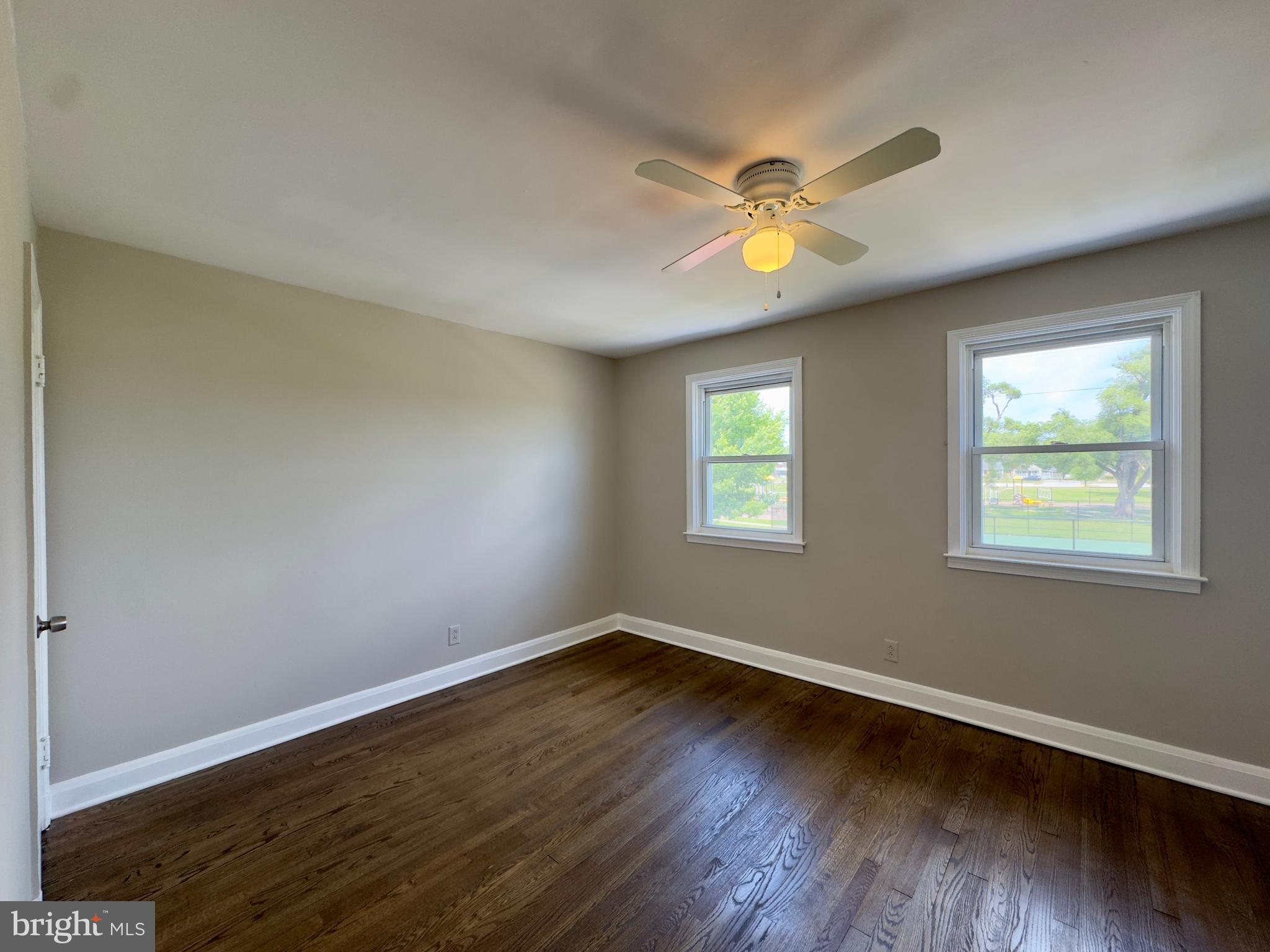 433 OAKWOOD ROAD
