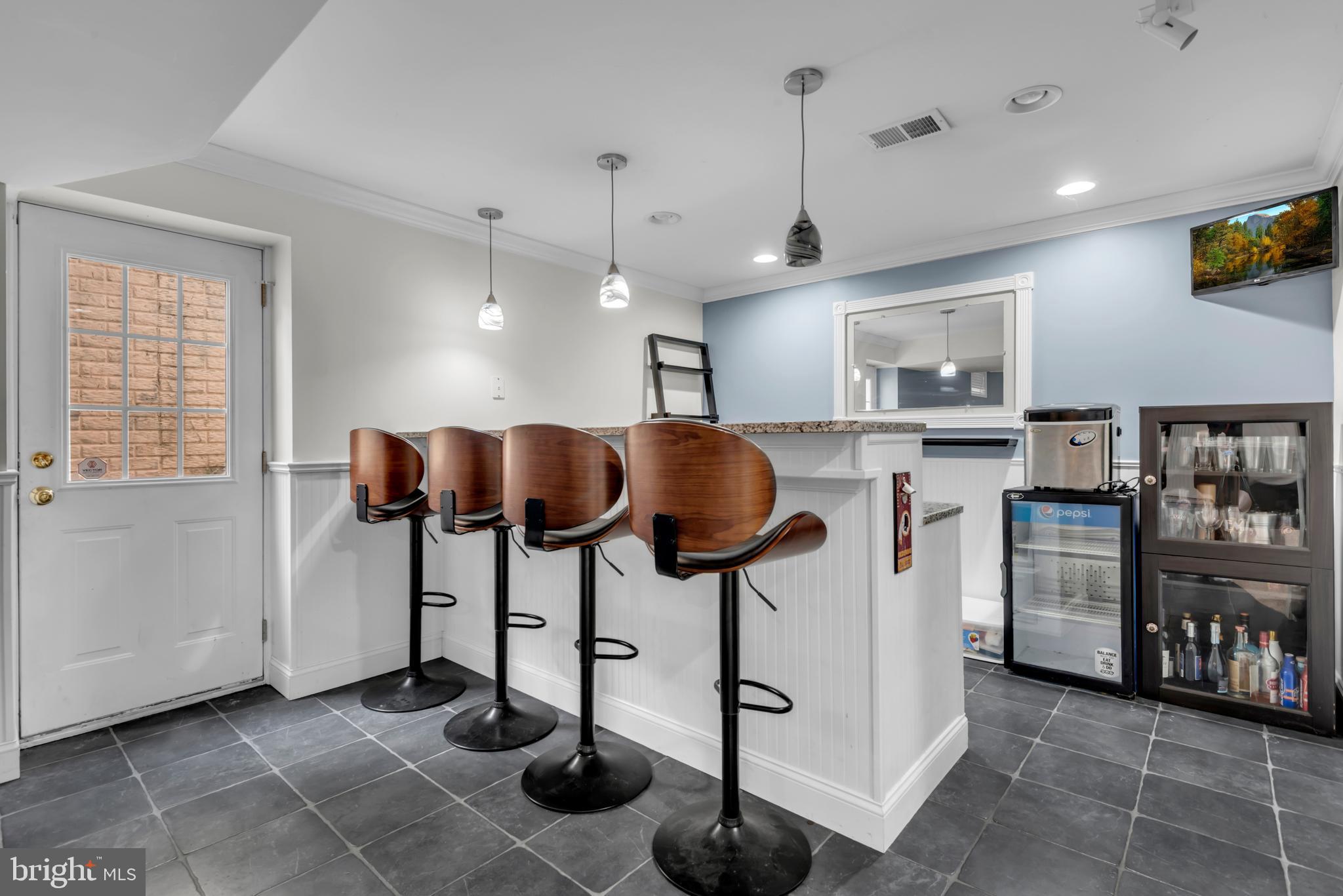 FARMINGTON VILLAGE - Residential