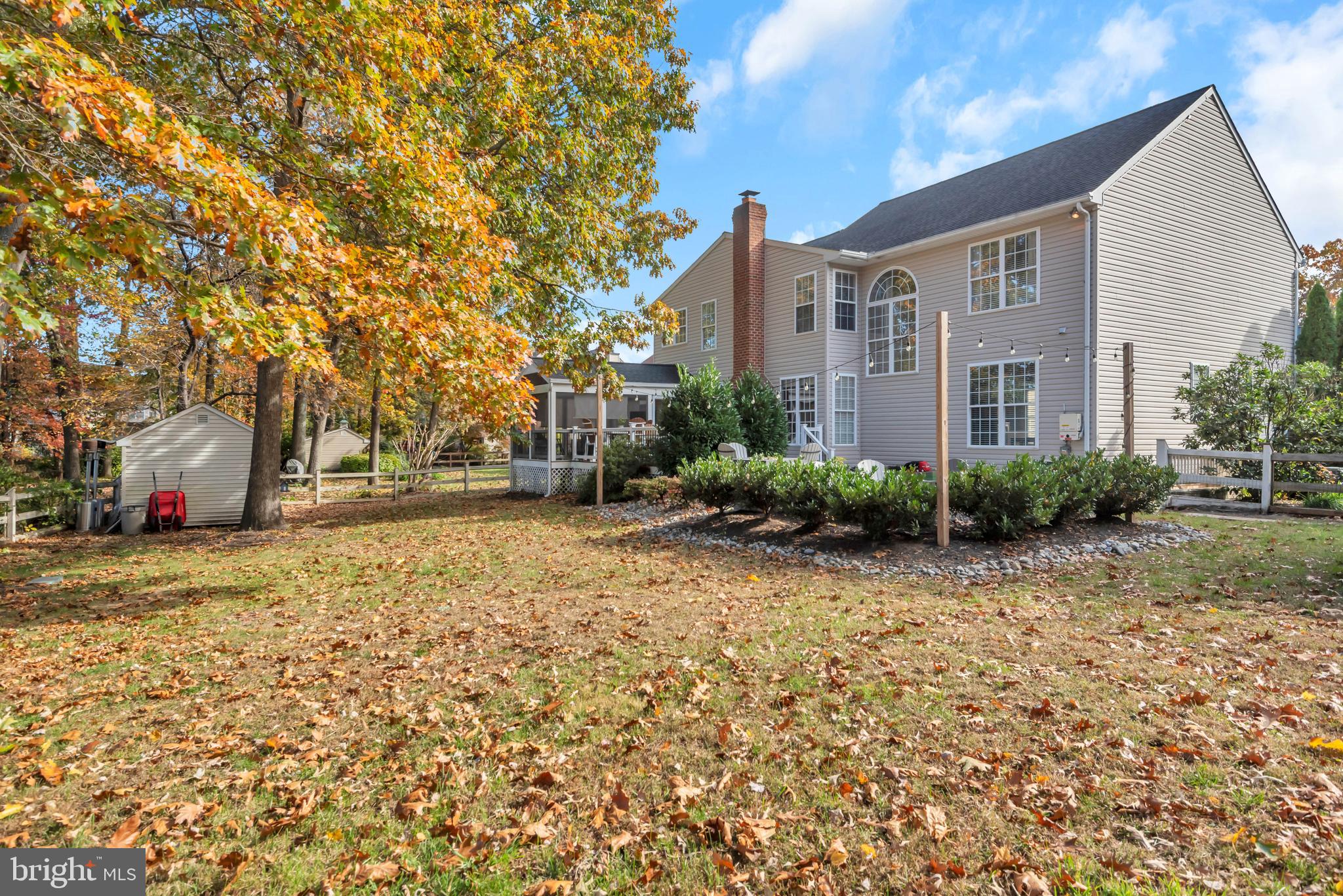 FARMINGTON VILLAGE - Residential