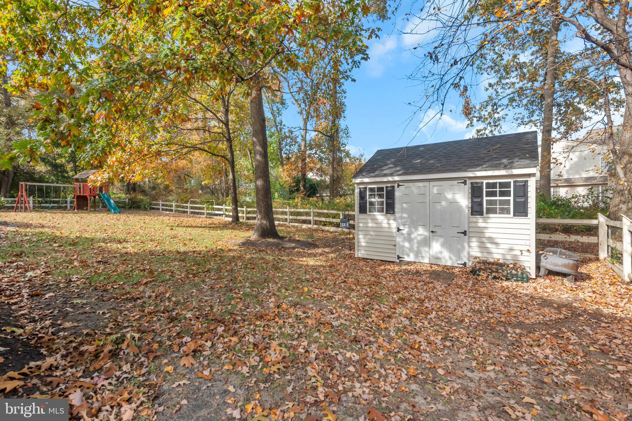 FARMINGTON VILLAGE - Residential