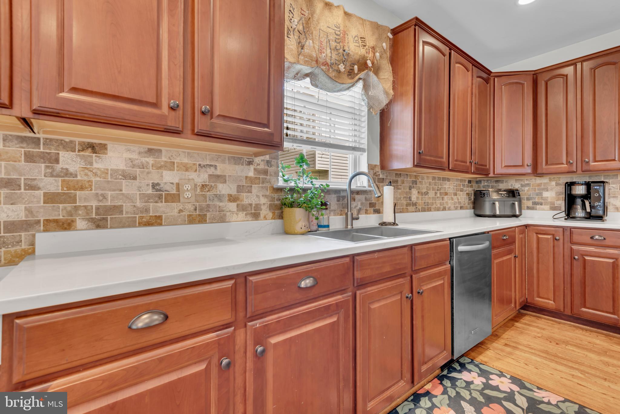 FARMINGTON VILLAGE - Residential