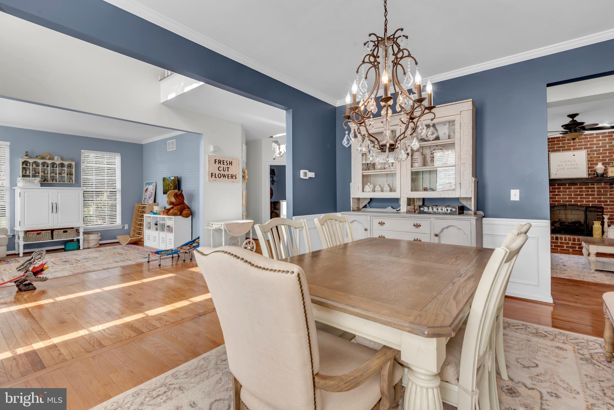 FARMINGTON VILLAGE - Residential