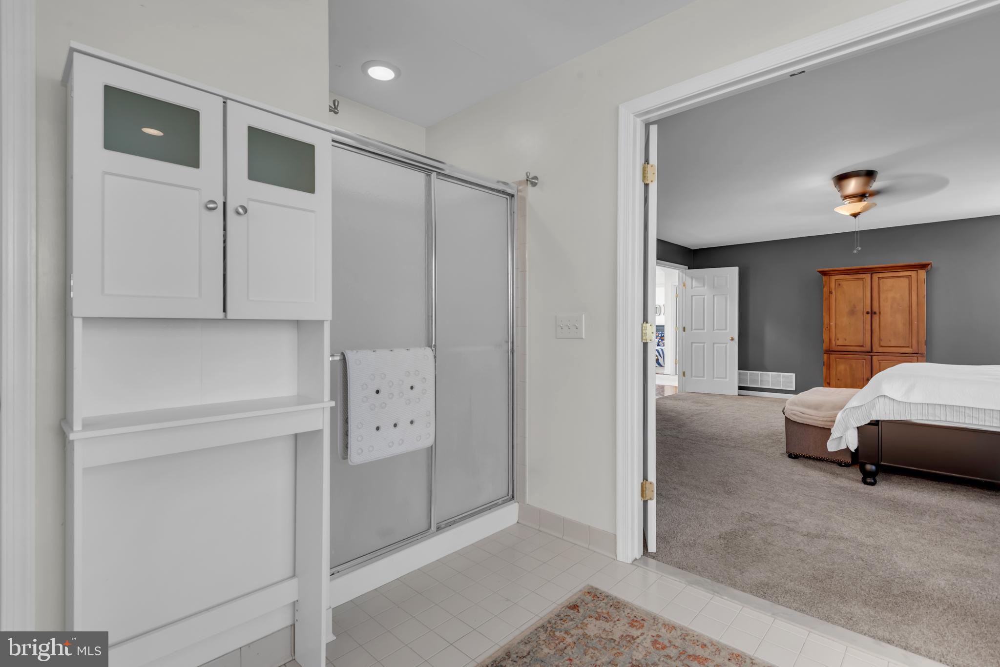 FARMINGTON VILLAGE - Residential