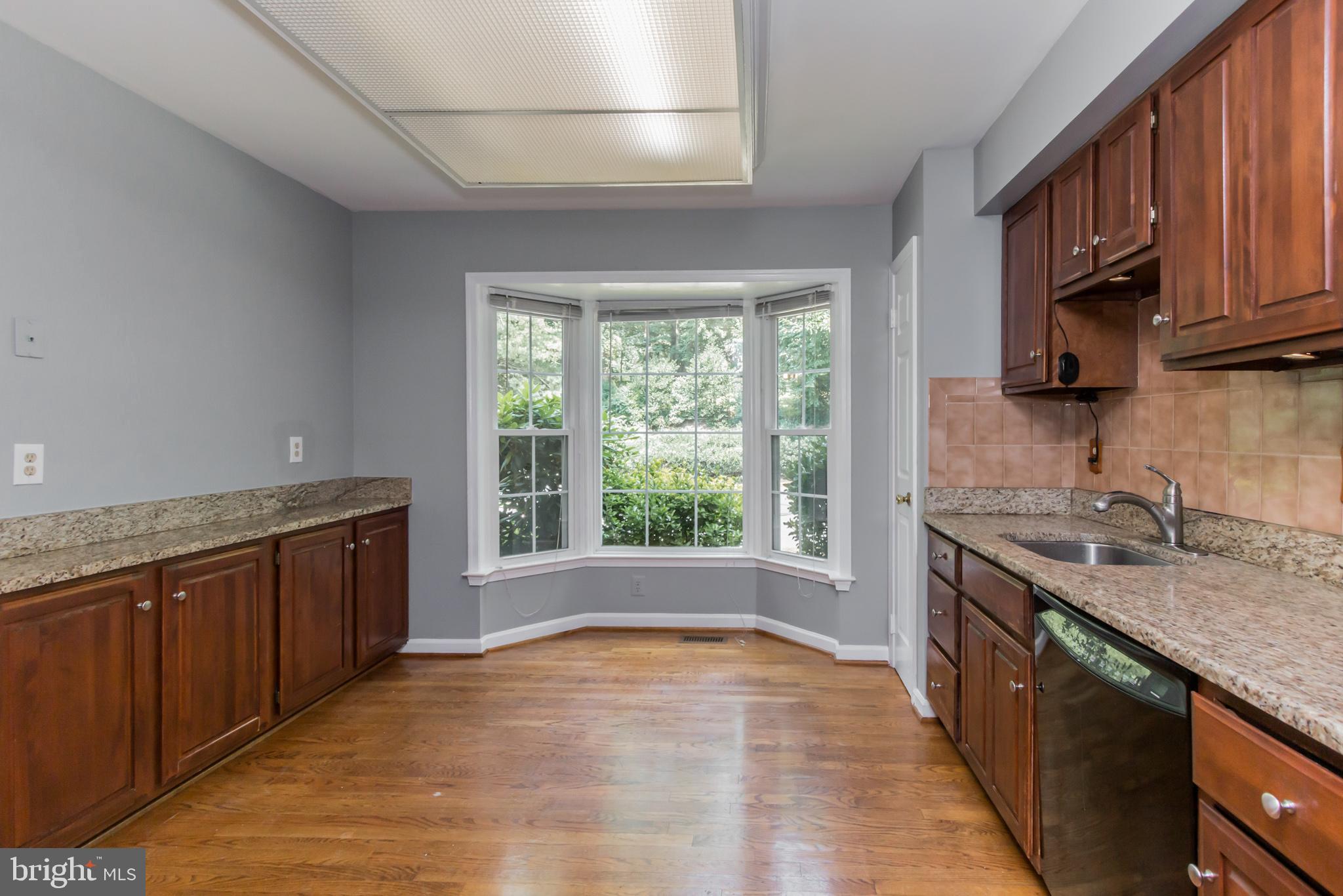 TOWNES OF WAKEFIELD - Residential Lease