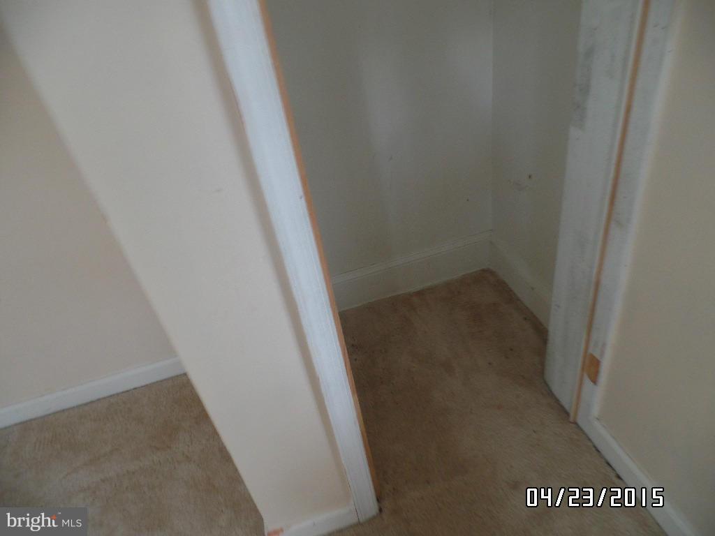 LARCHMONT - Residential